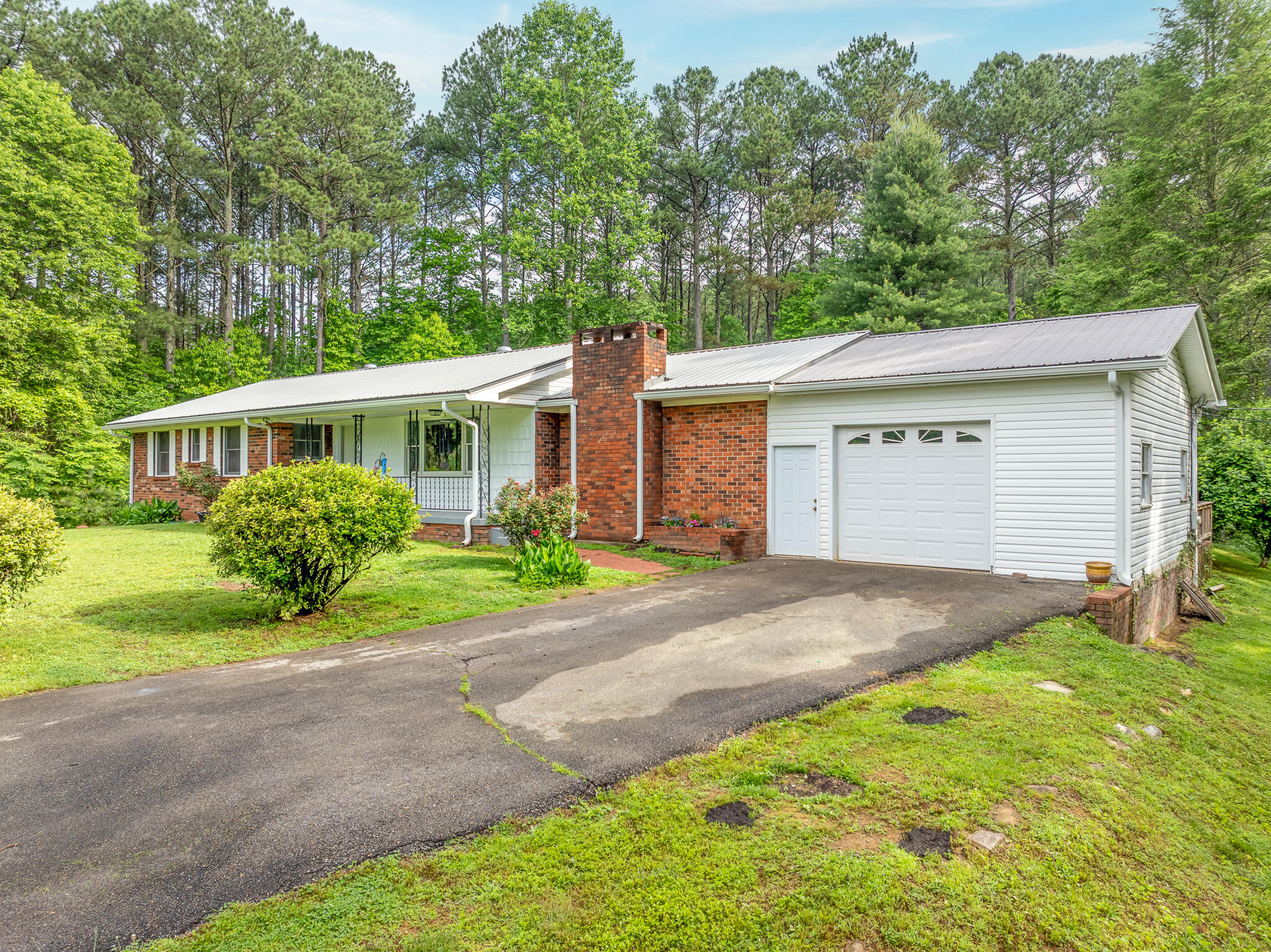 365 Cherokee Trail, Copperhill, Tennessee image 38