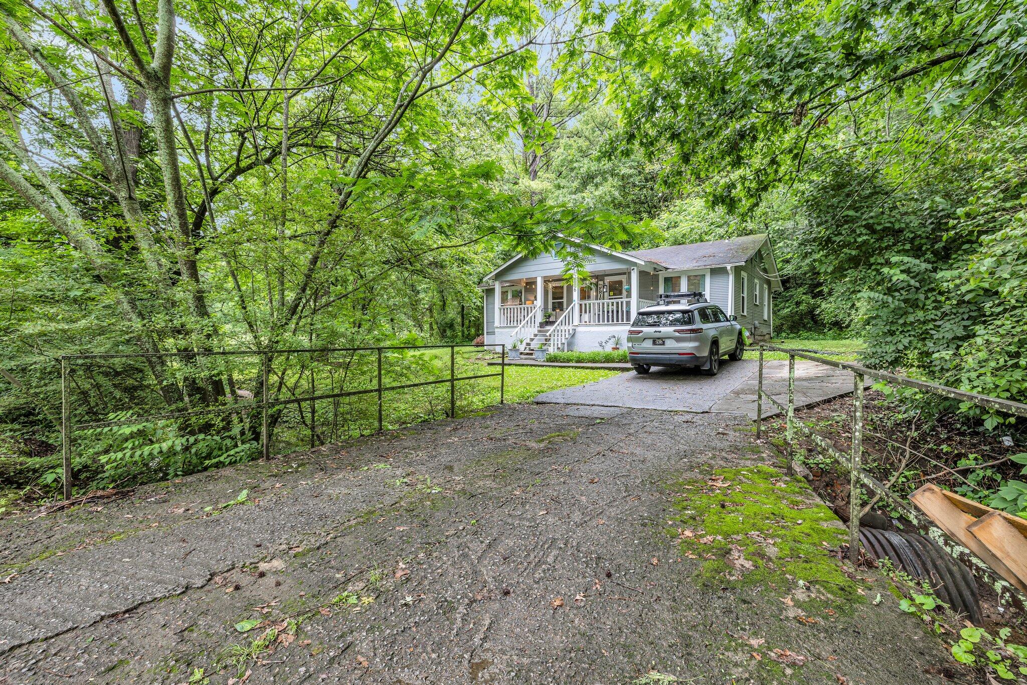 2106 Tunnel Boulevard, Chattanooga, Tennessee image 2