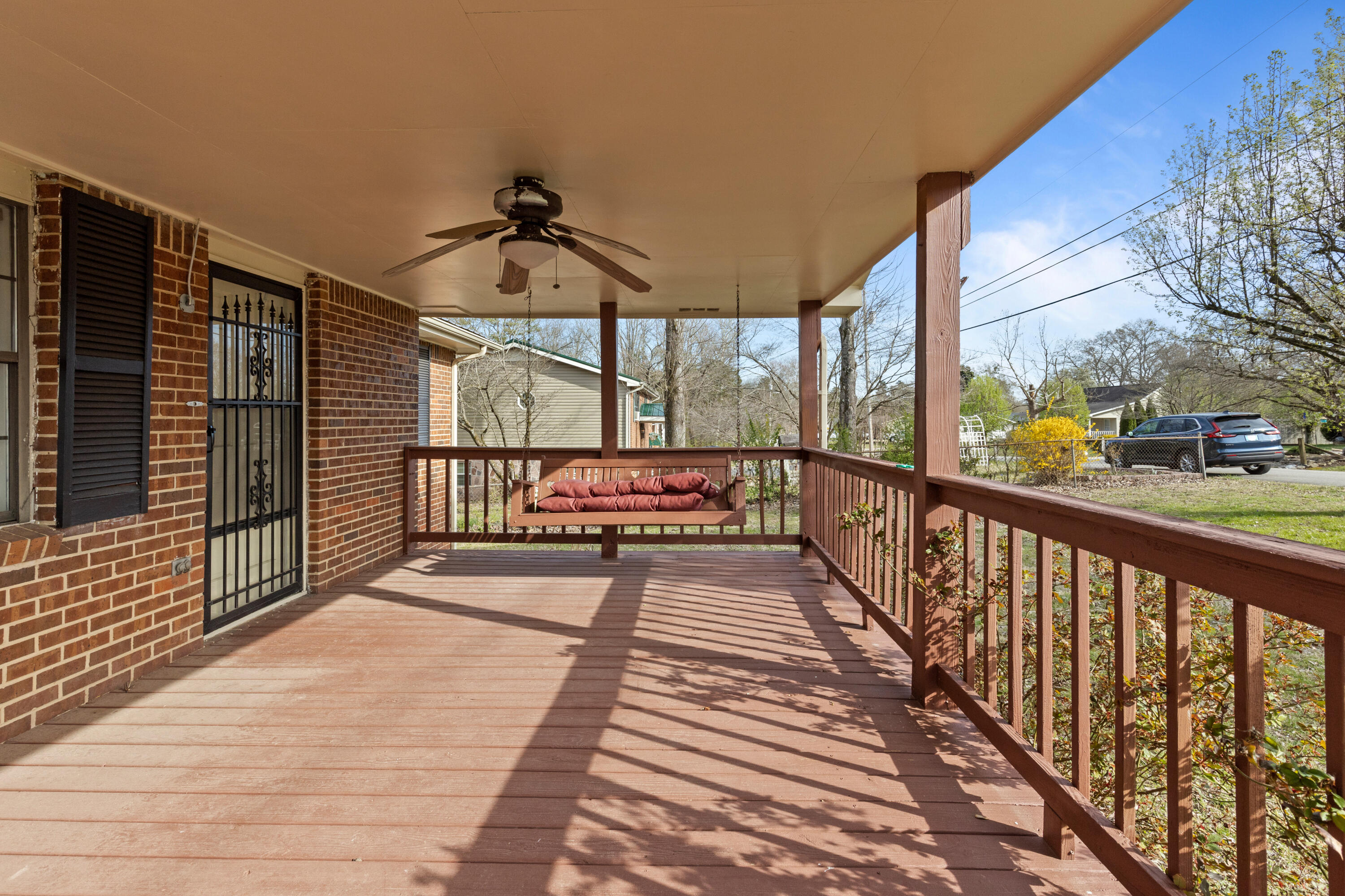 2430 N Shore Acres Road, Soddy Daisy, Tennessee image 9