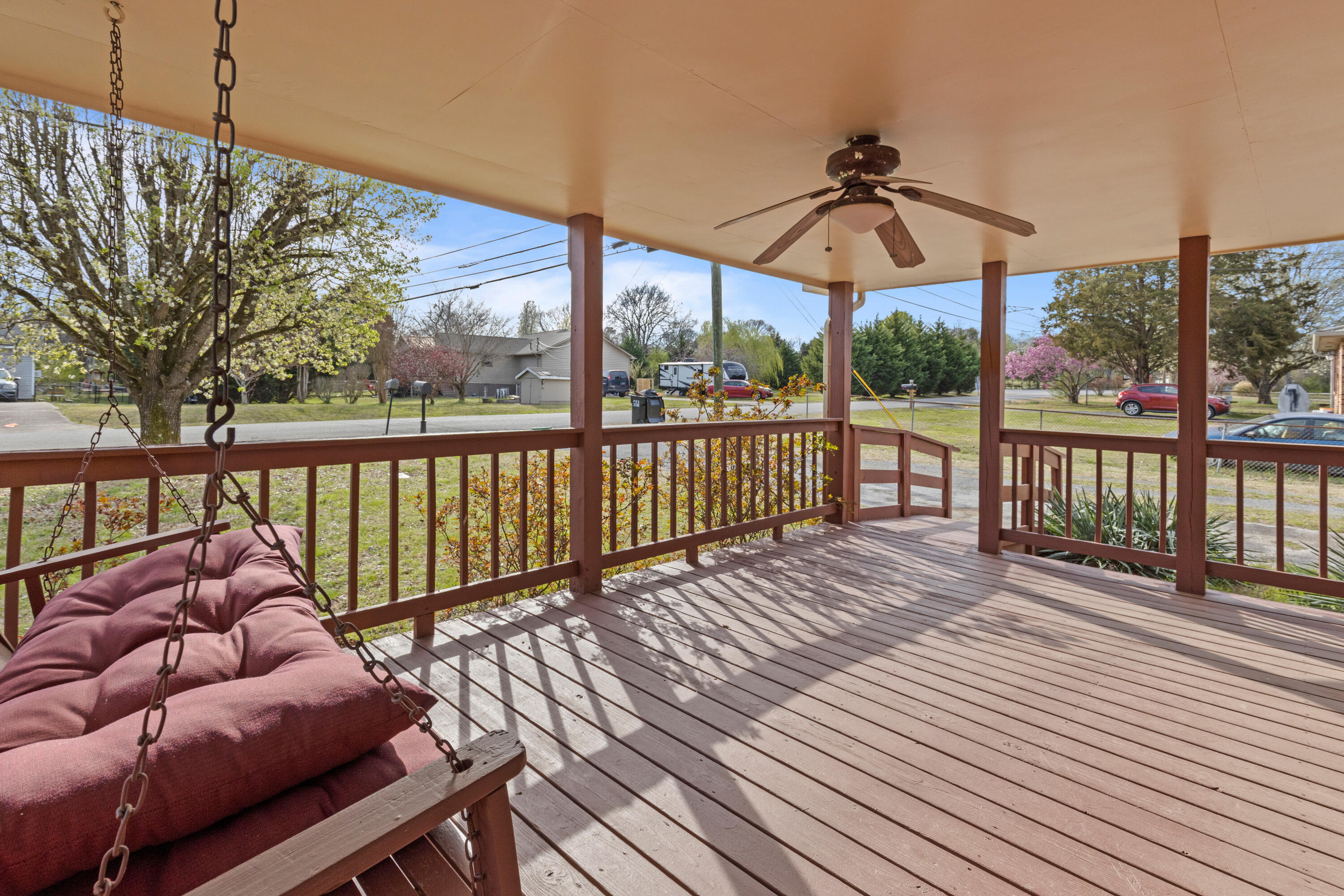2430 N Shore Acres Road, Soddy Daisy, Tennessee image 8