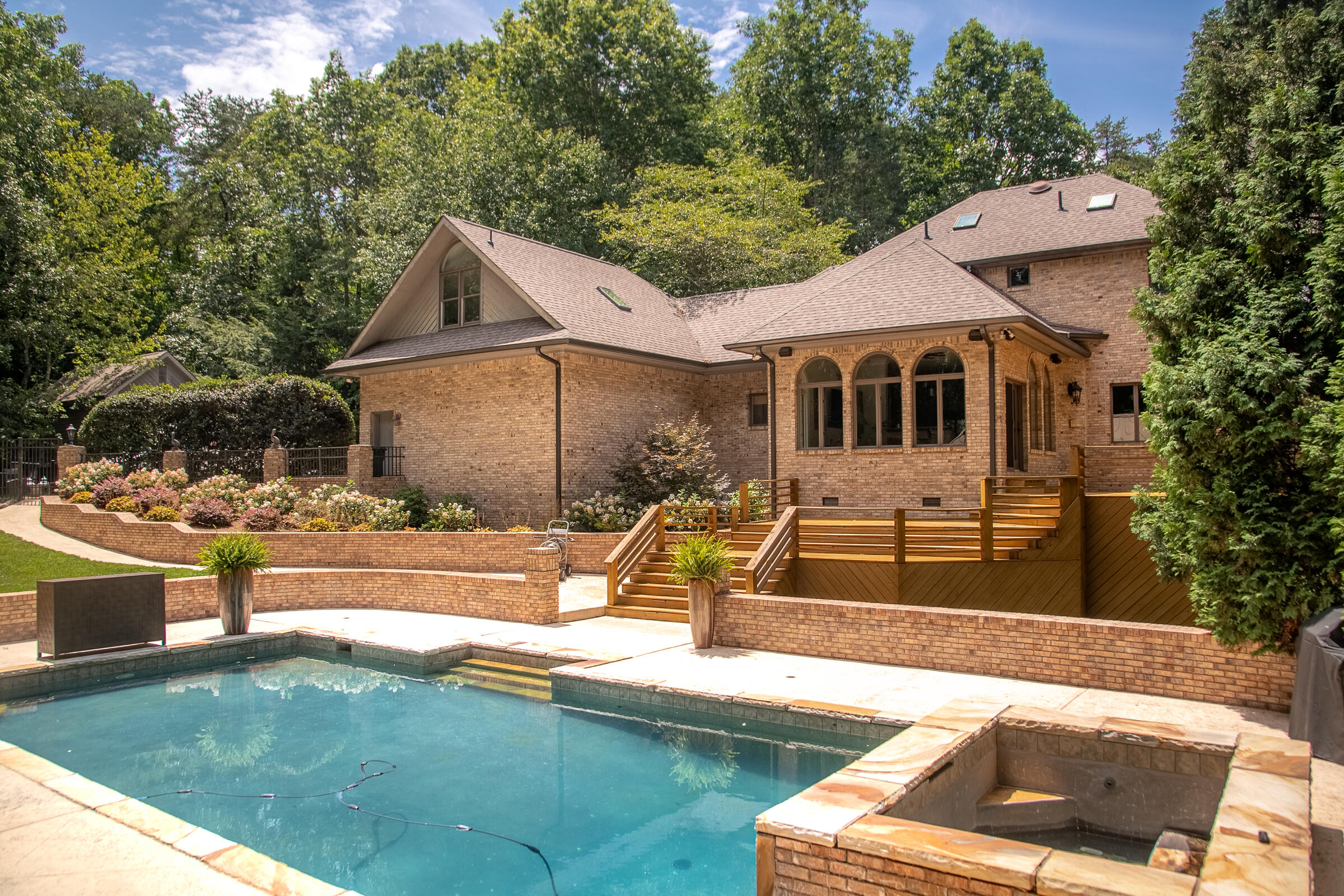 72 Cool Springs Road