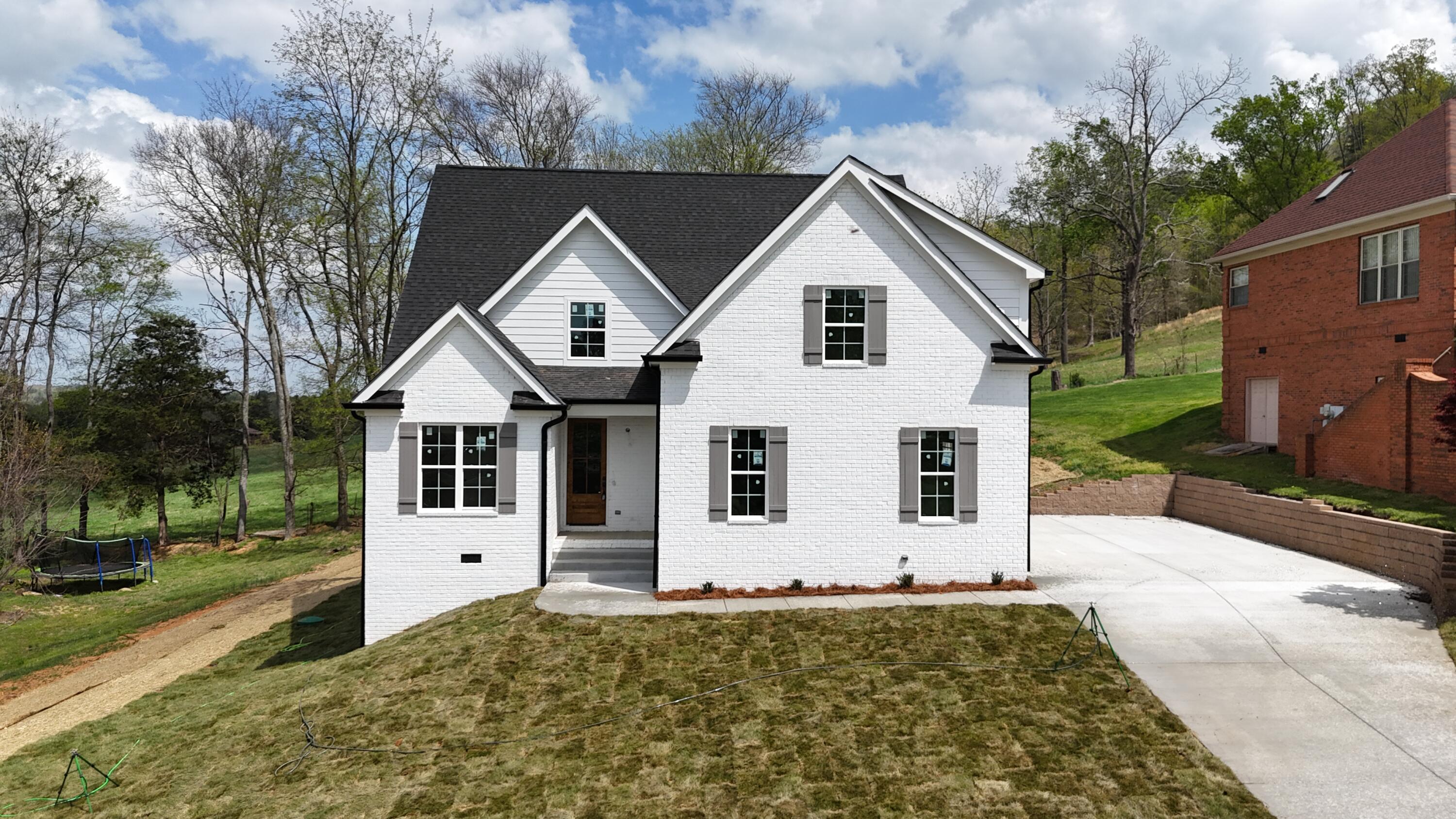 9841 Leslie Sandidge Drive Dr, Collegedale, Tennessee image 1