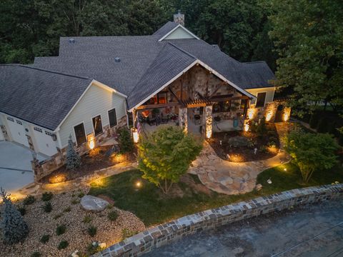 Photo of 125 Fleetwood Drive, Lookout Mountain, TN 37350 (MLS # 1539080)