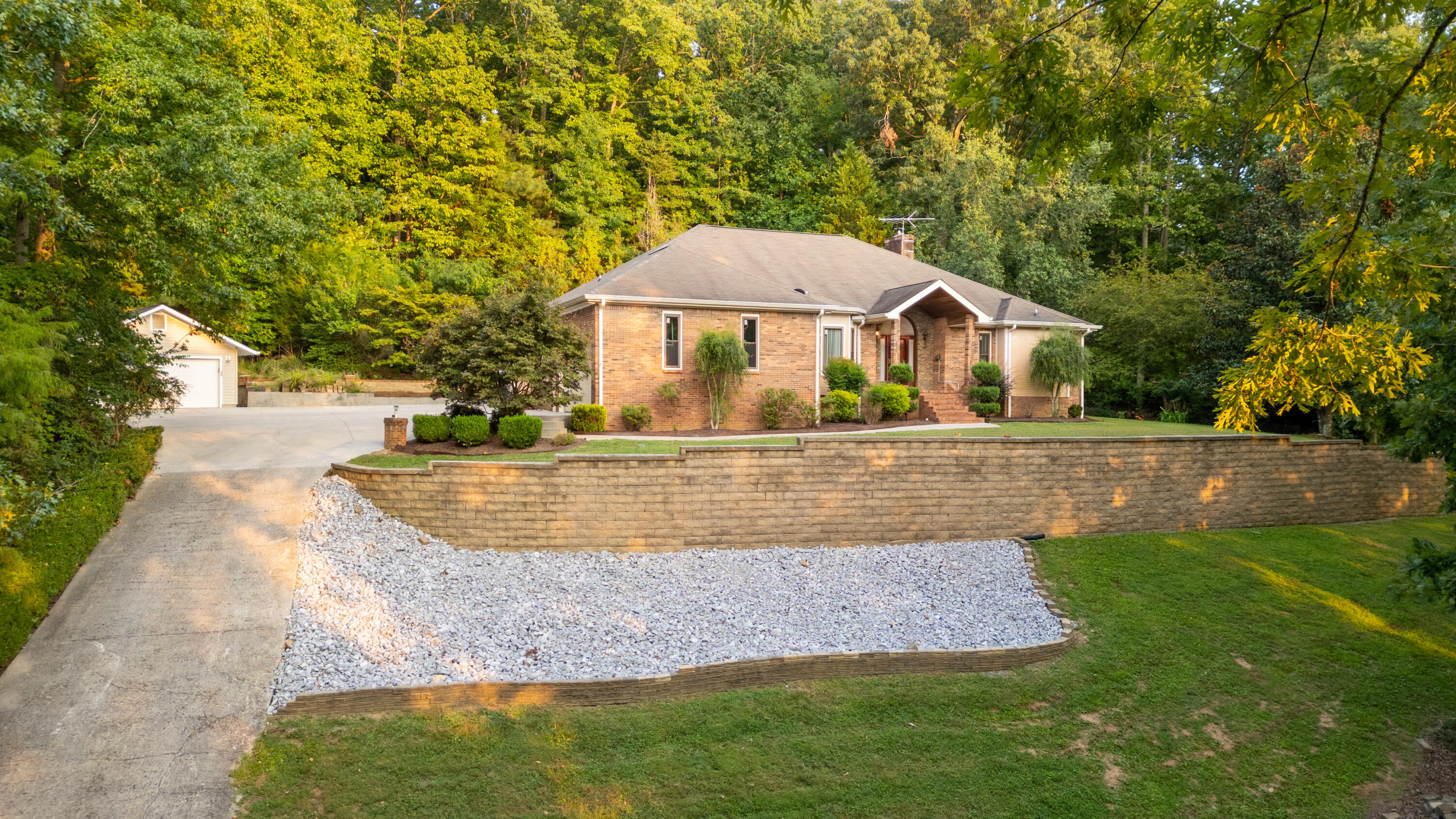 4418 Mcdonald Road, Apison, Tennessee image 3