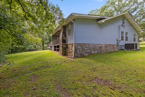 Tiny photo for 1702 James Boulevard, Signal Mountain, TN 37377 (MLS # 1518977)