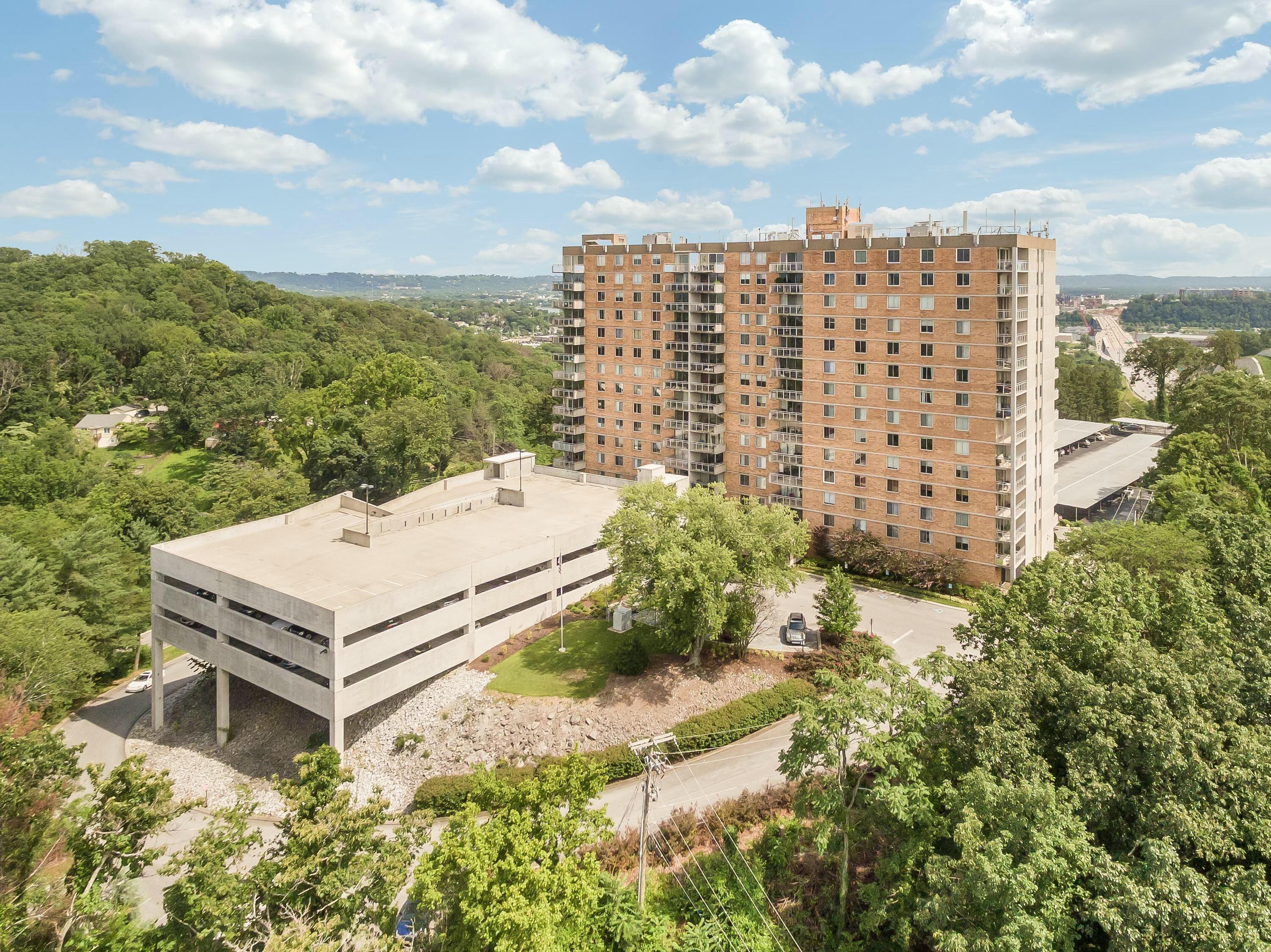 1131 Stringers Ridge Road #1P, Chattanooga, Tennessee image 1