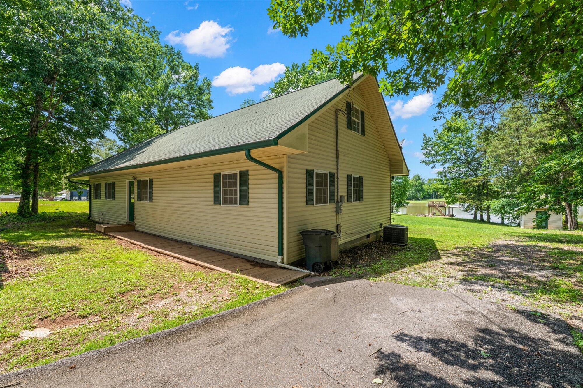 152 Hiwassee Drive