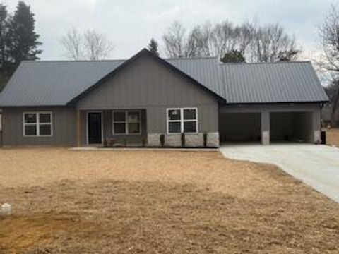 Photo of 314 Windsong Drive, LaFayette, GA 30728 (MLS # 1527235)