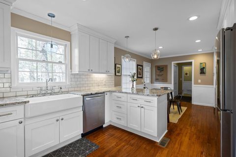 Tiny photo for 91 Carriage Hill Hl, Signal Mountain, TN 37377 (MLS # 1529666)