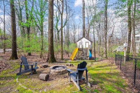 Tiny photo for 91 Carriage Hill Hl, Signal Mountain, TN 37377 (MLS # 1529666)