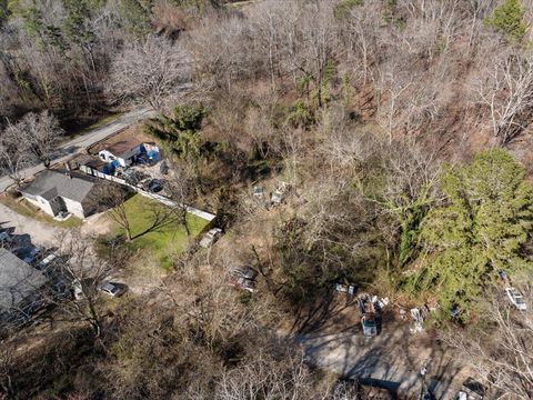 Tiny photo for 1811 Johnny Street, Chattanooga, TN 37406 (MLS # 1528989)