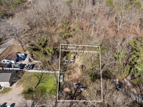 Tiny photo for 1811 Johnny Street, Chattanooga, TN 37406 (MLS # 1528989)