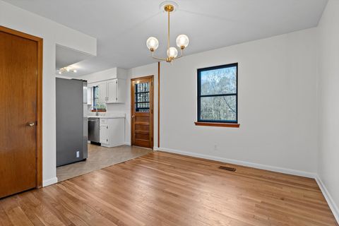 Tiny photo for 517 Randall Street, Hixson, TN 37343 (MLS # 1525922)