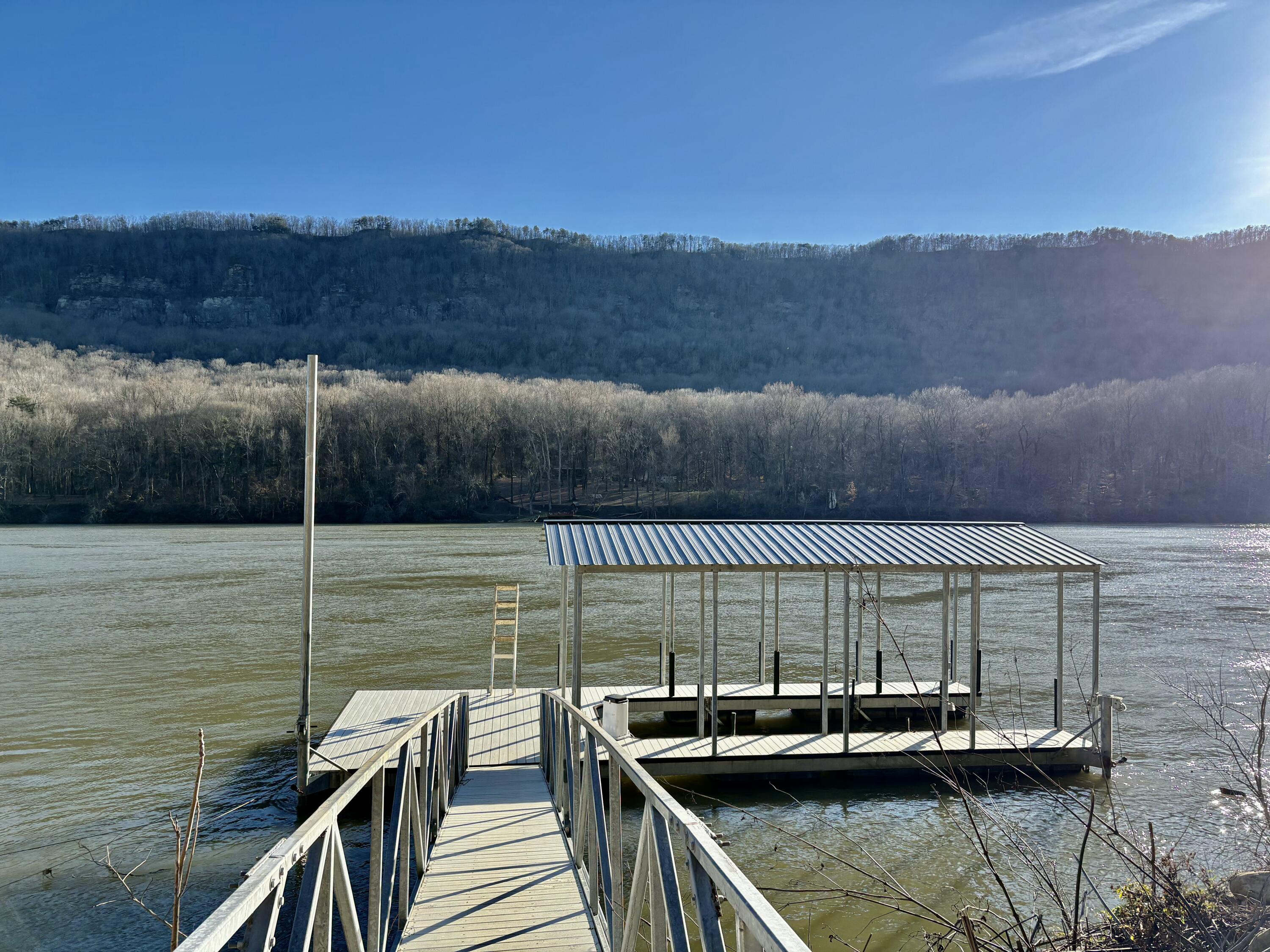 2430 Suck Creek Road, Chattanooga, Tennessee image 32