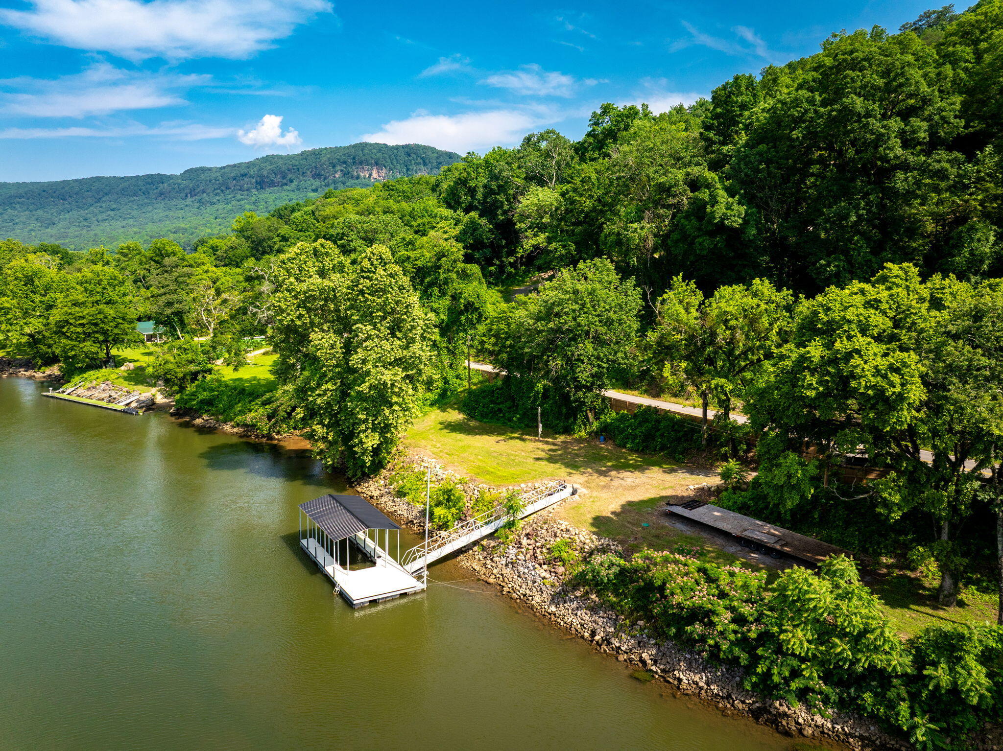 2430 Suck Creek Road, Chattanooga, Tennessee image 8