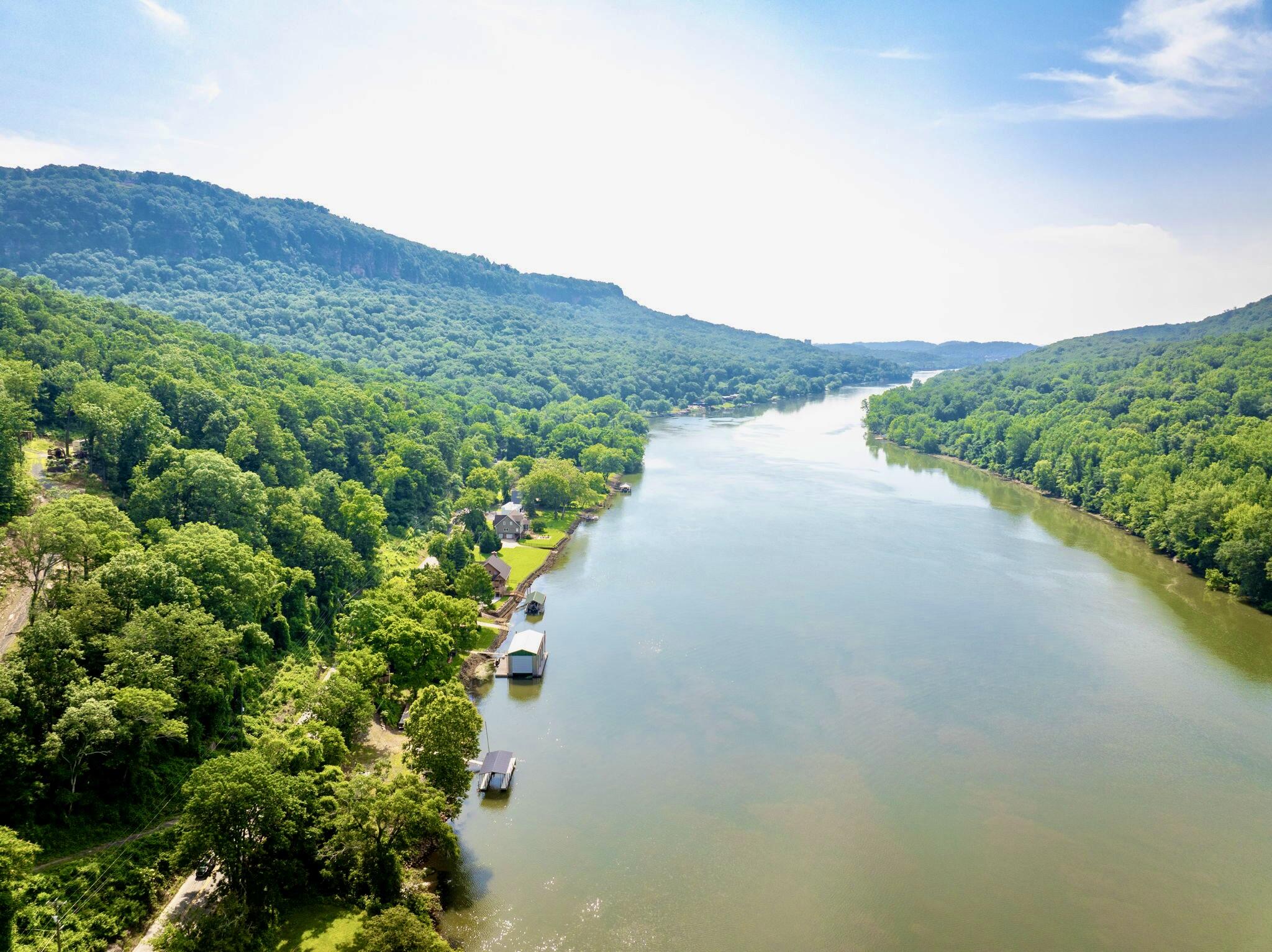 2430 Suck Creek Road, Chattanooga, Tennessee image 7