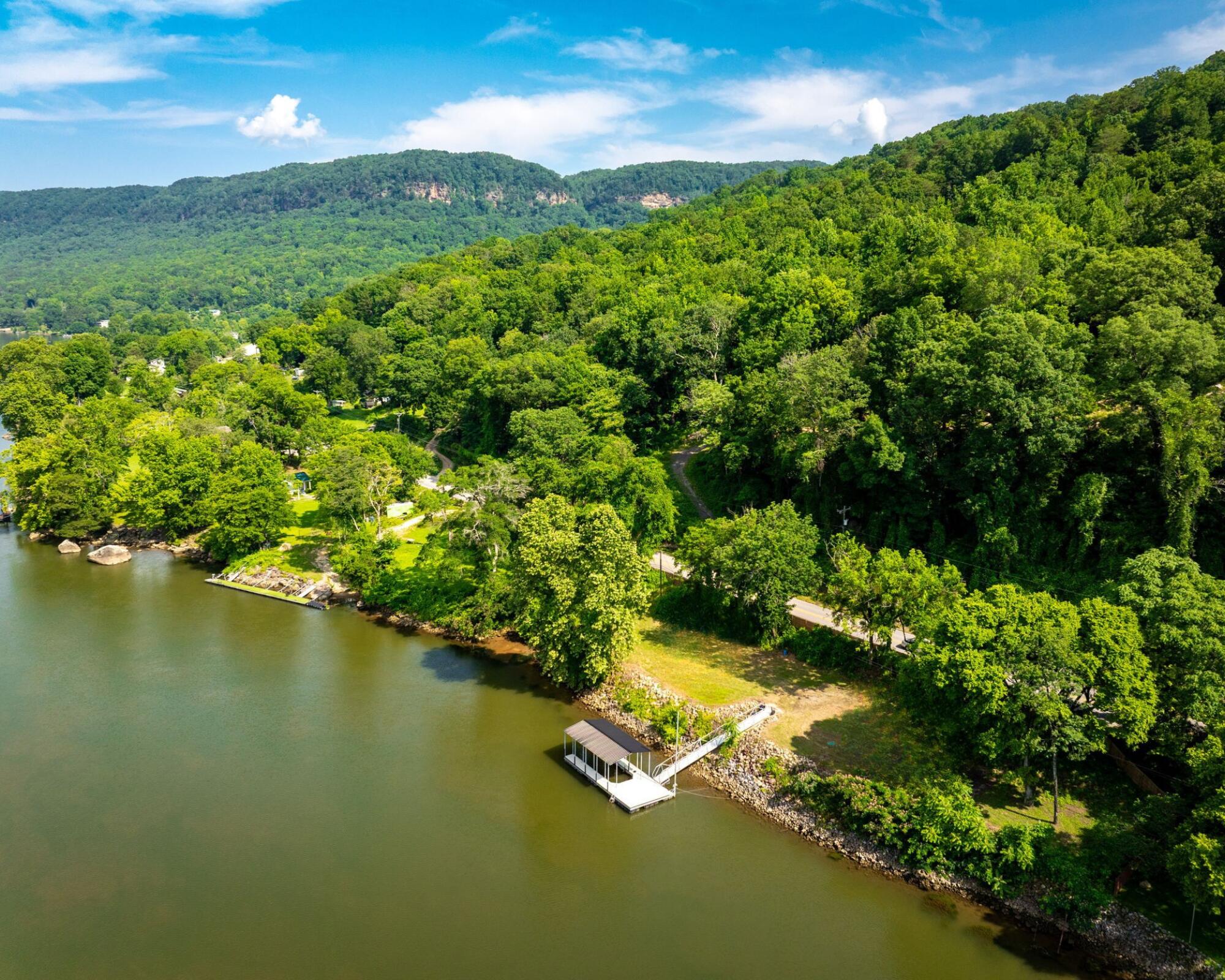 2430 Suck Creek Road, Chattanooga, Tennessee image 29