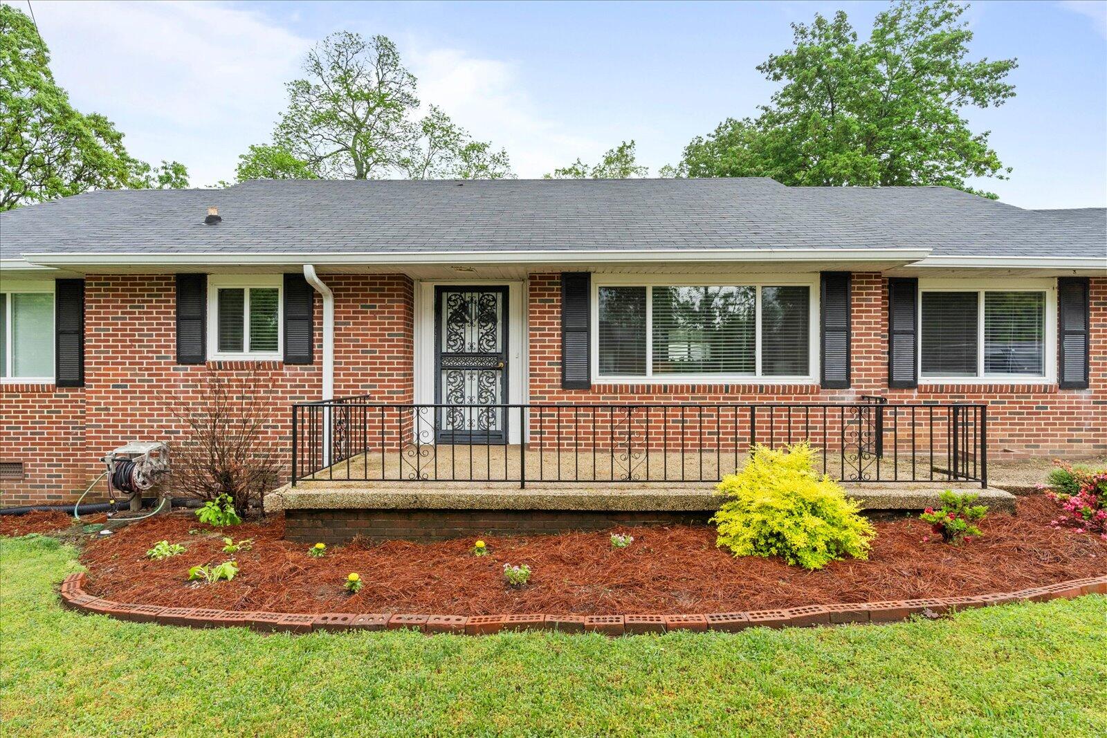 5008 Newport Drive, Chattanooga, Tennessee image 3