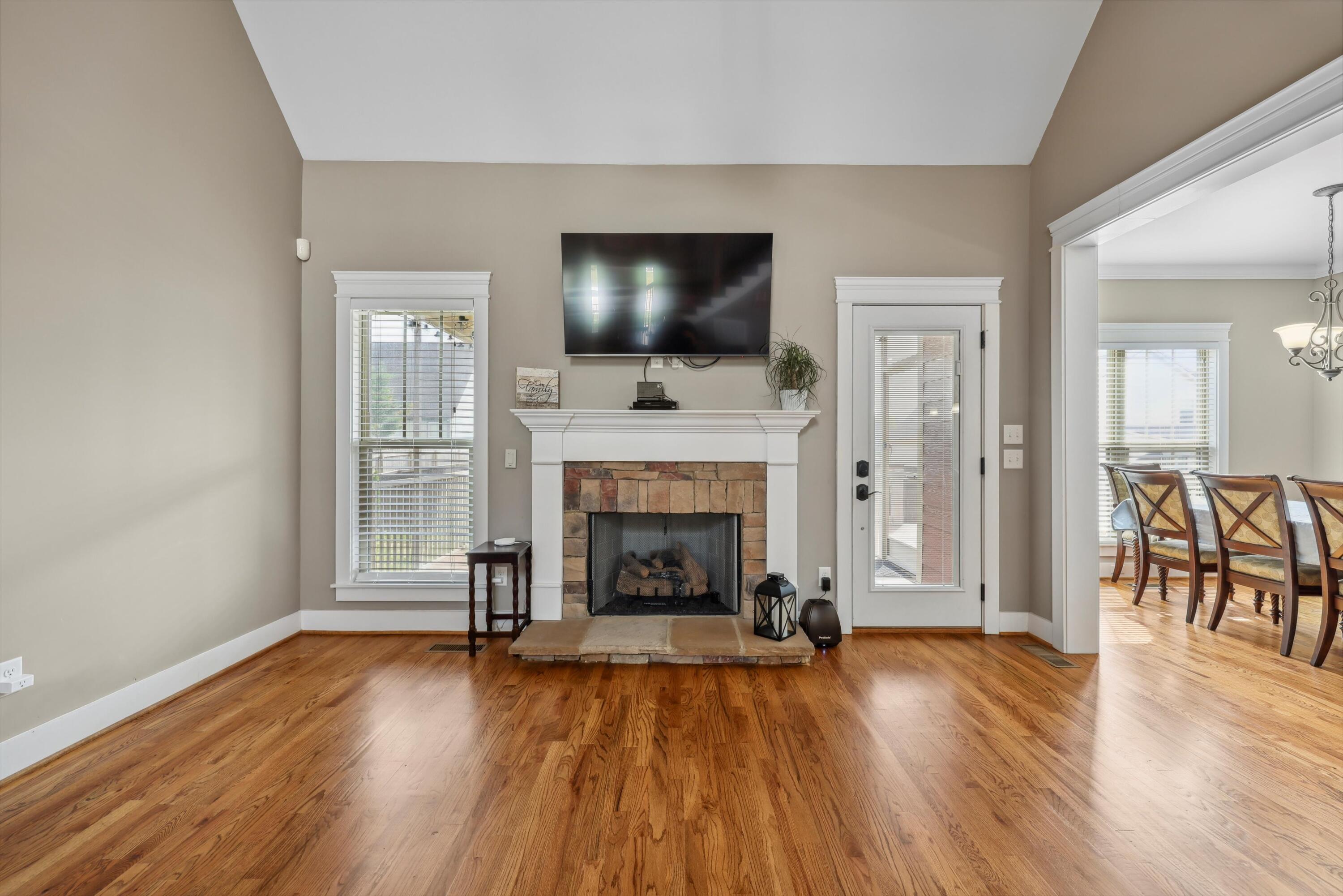 6842 Neville Drive, Ooltewah, Tennessee image 9
