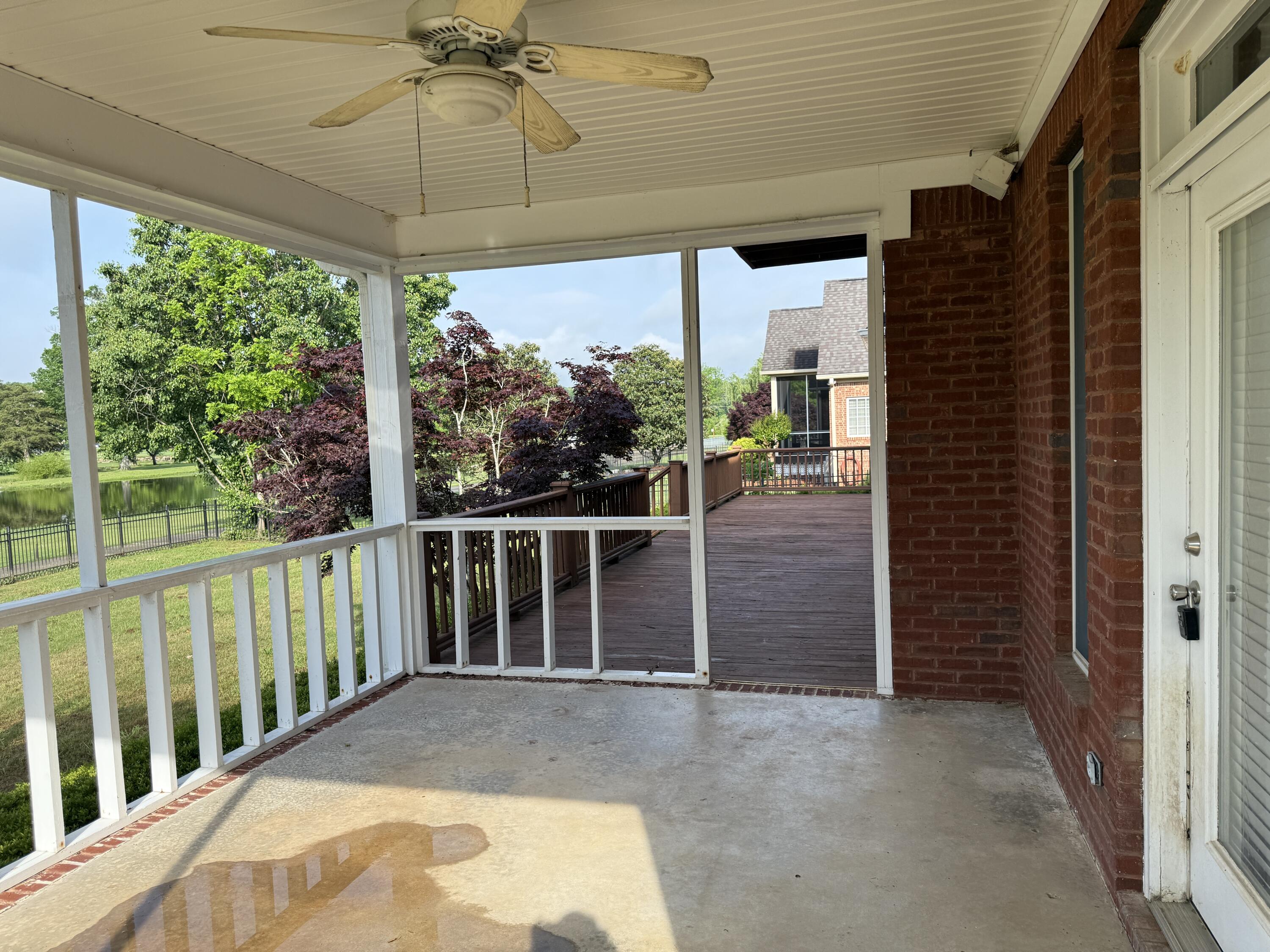 8494 Rambling Rose Drive, Ooltewah, Tennessee image 18