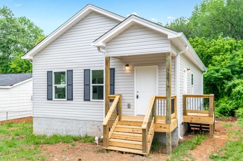 Photo of 5505 Central Avenue, Chattanooga, TN 37410 (MLS # 1535540)