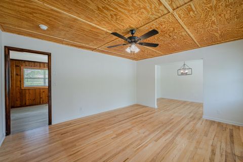 Tiny photo for 4116 Grand Avenue, Chattanooga, TN 37410 (MLS # 1527665)