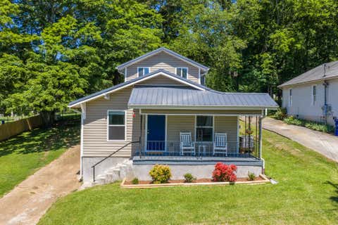 Homes For Sale - 4009 Oakland Terrace<br/> Chattanooga, TN 37415