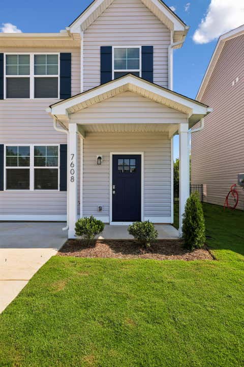 Photo of 7608 Nightingale Court, Chattanooga, TN 37421 (MLS # 1540661)