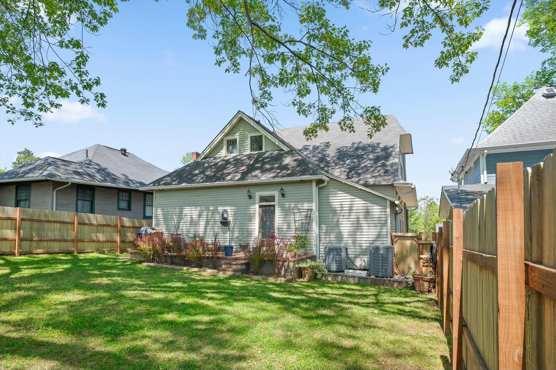 1610 Chamberlain Avenue, Chattanooga, Tennessee image 8
