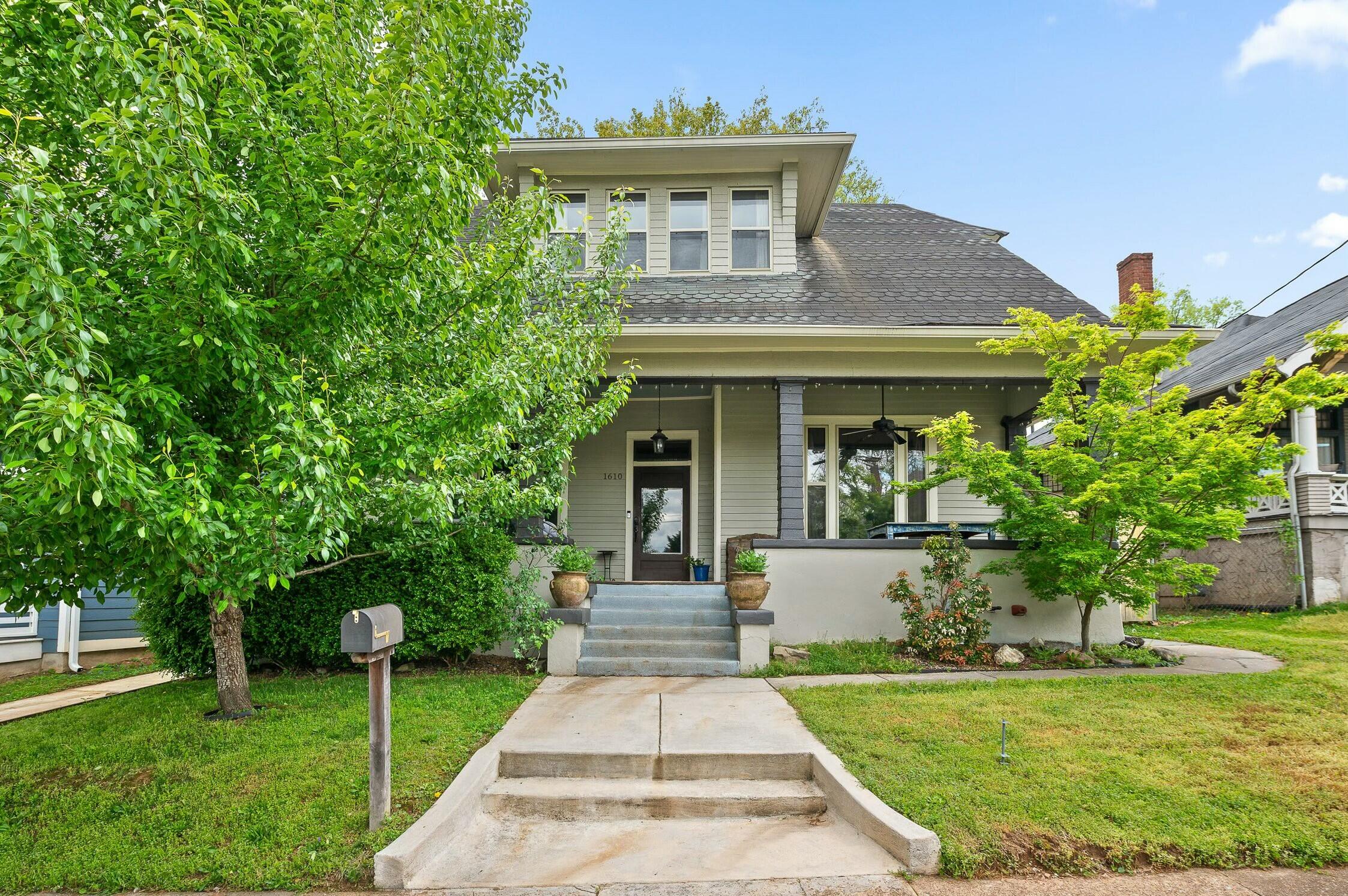 1610 Chamberlain Avenue, Chattanooga, Tennessee image 1