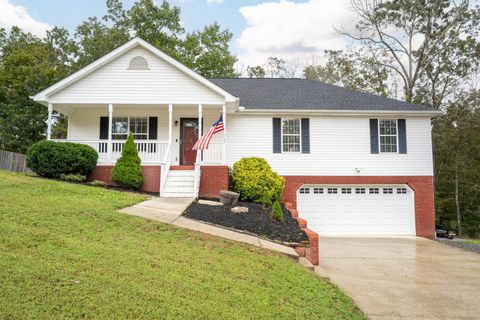 Photo of 9226 Sugar Pine Drive, Soddy Daisy, TN 37379 (MLS # 1522147)