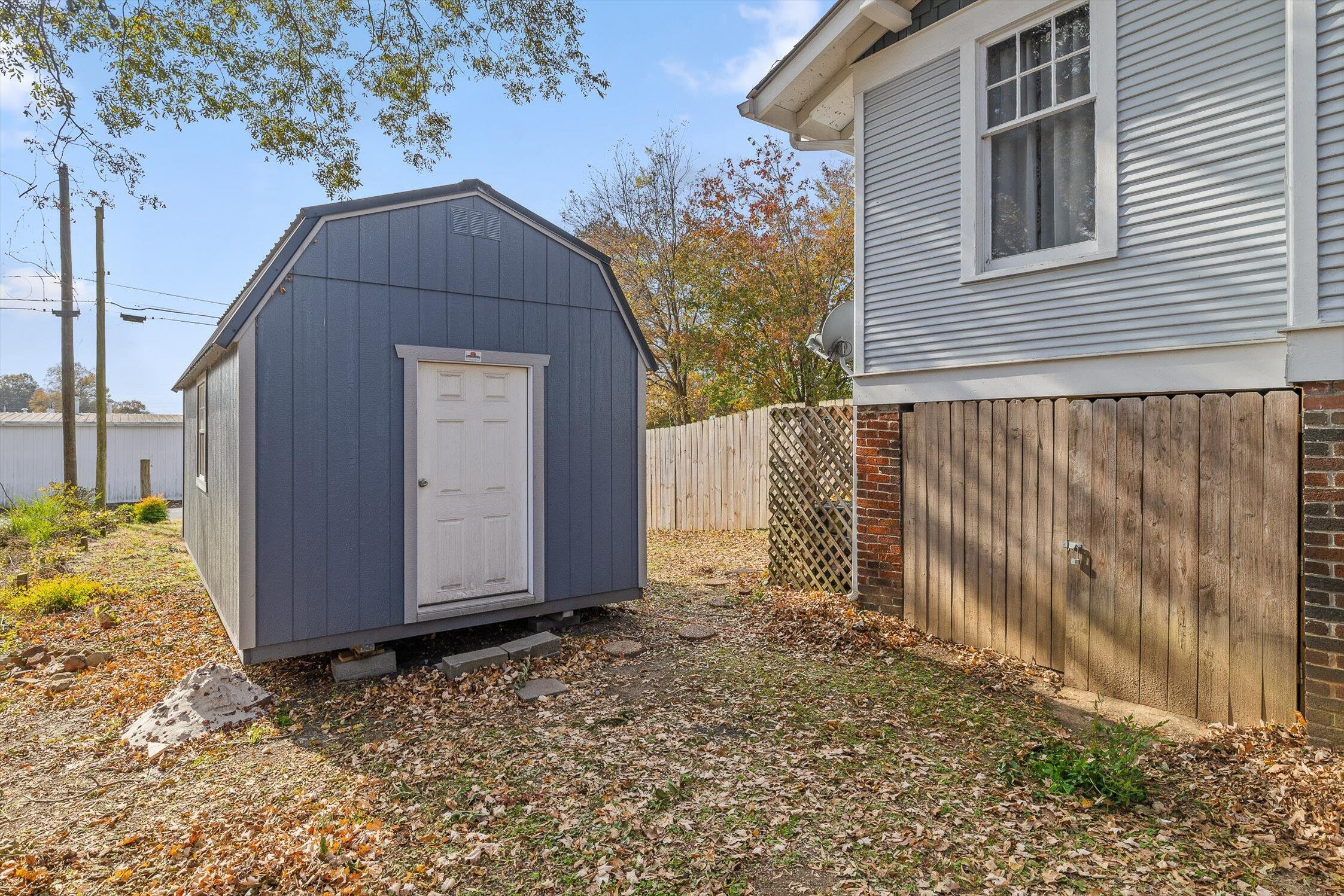 Lafayette, Georgia 30728, United States, 4 Bedrooms Bedrooms, ,3 BathroomsBathrooms,Residential,Active,248514