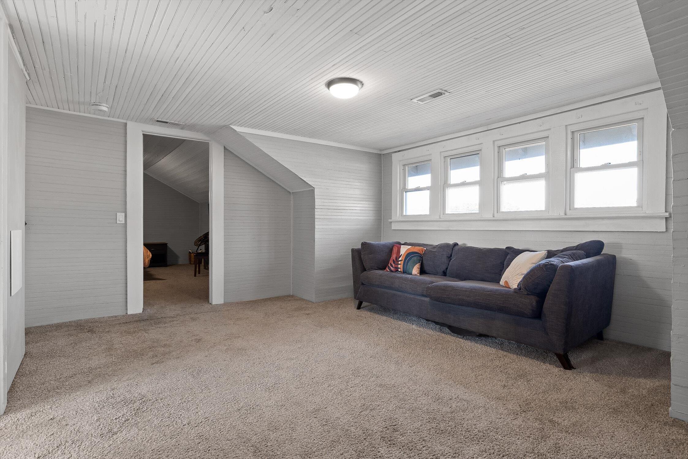 Lafayette, Georgia 30728, United States, 4 Bedrooms Bedrooms, ,3 BathroomsBathrooms,Residential,Active,248514