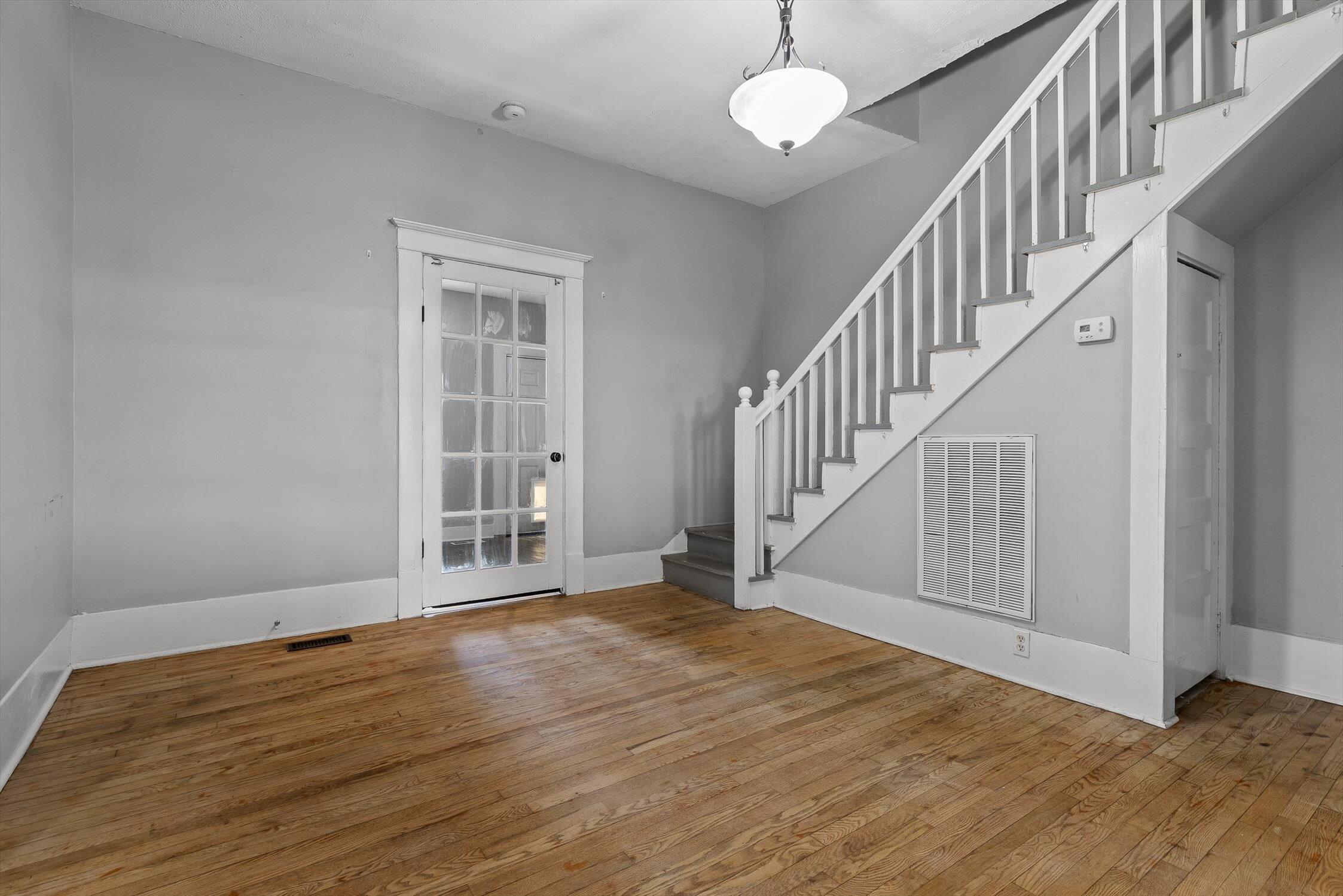 Lafayette, Georgia 30728, United States, 4 Bedrooms Bedrooms, ,3 BathroomsBathrooms,Residential,Active,248514