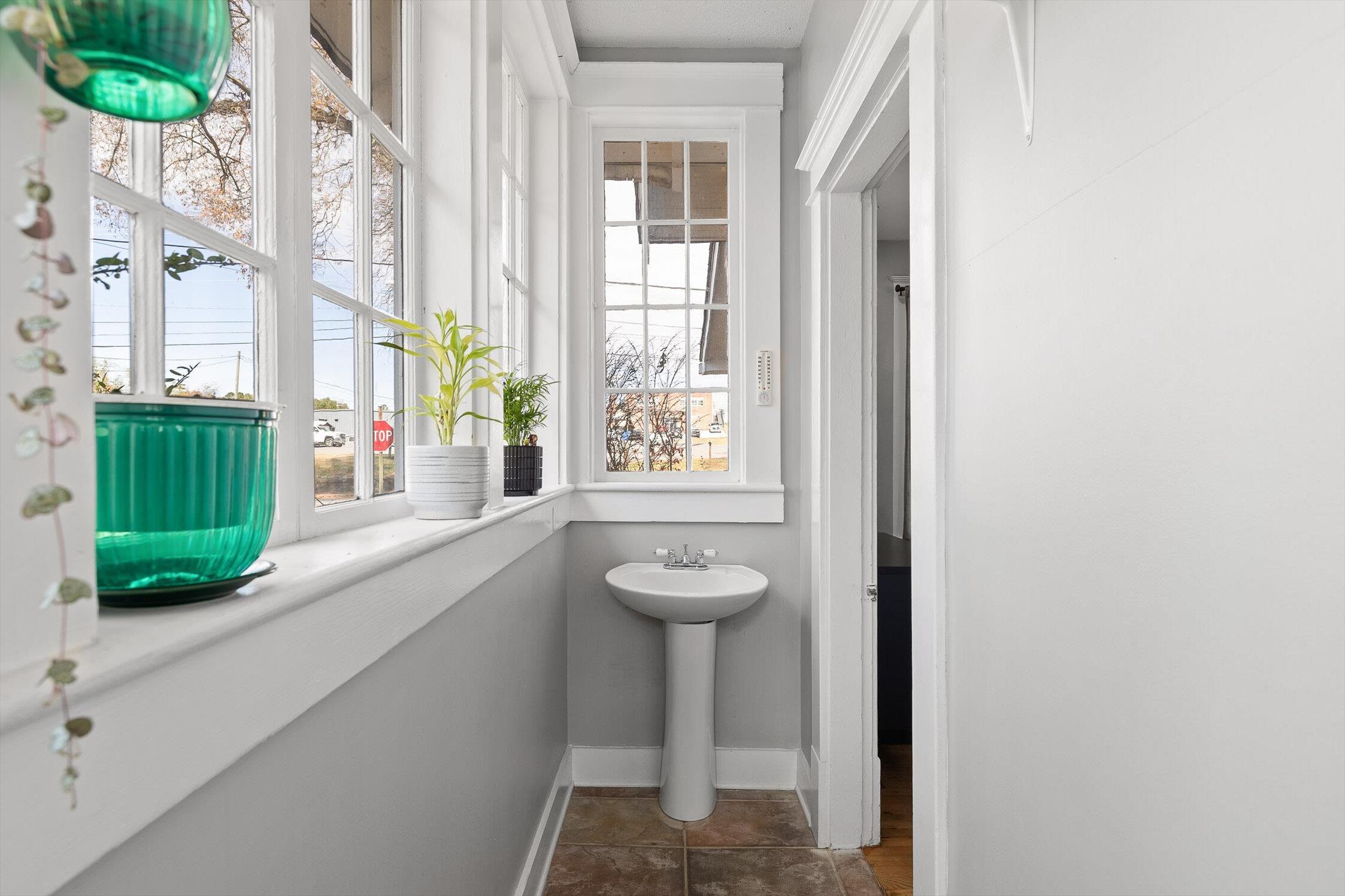 Lafayette, Georgia 30728, United States, 4 Bedrooms Bedrooms, ,3 BathroomsBathrooms,Residential,Active,248514