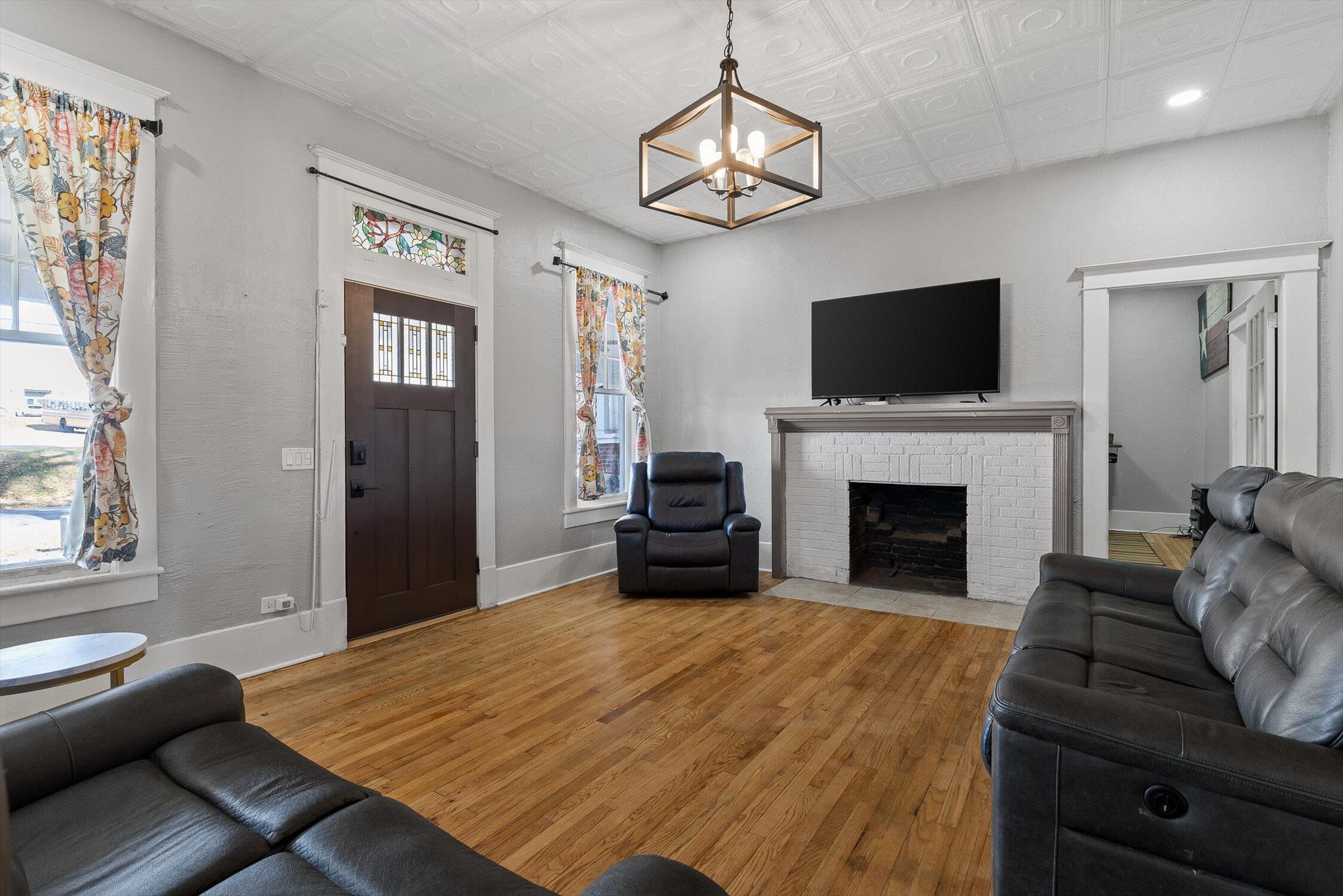 Lafayette, Georgia 30728, United States, 4 Bedrooms Bedrooms, ,3 BathroomsBathrooms,Residential,Active,248514