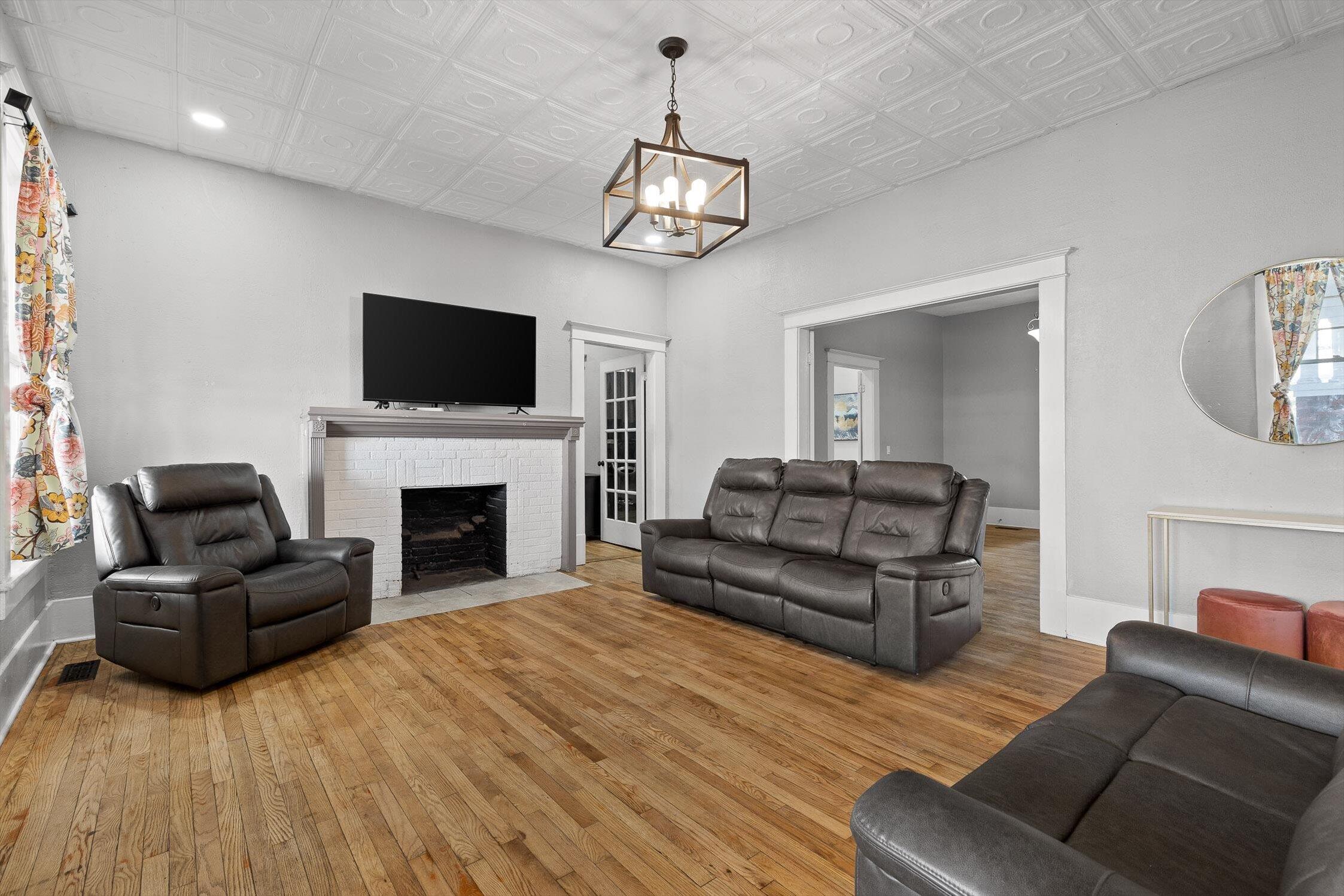 Lafayette, Georgia 30728, United States, 4 Bedrooms Bedrooms, ,3 BathroomsBathrooms,Residential,Active,248514