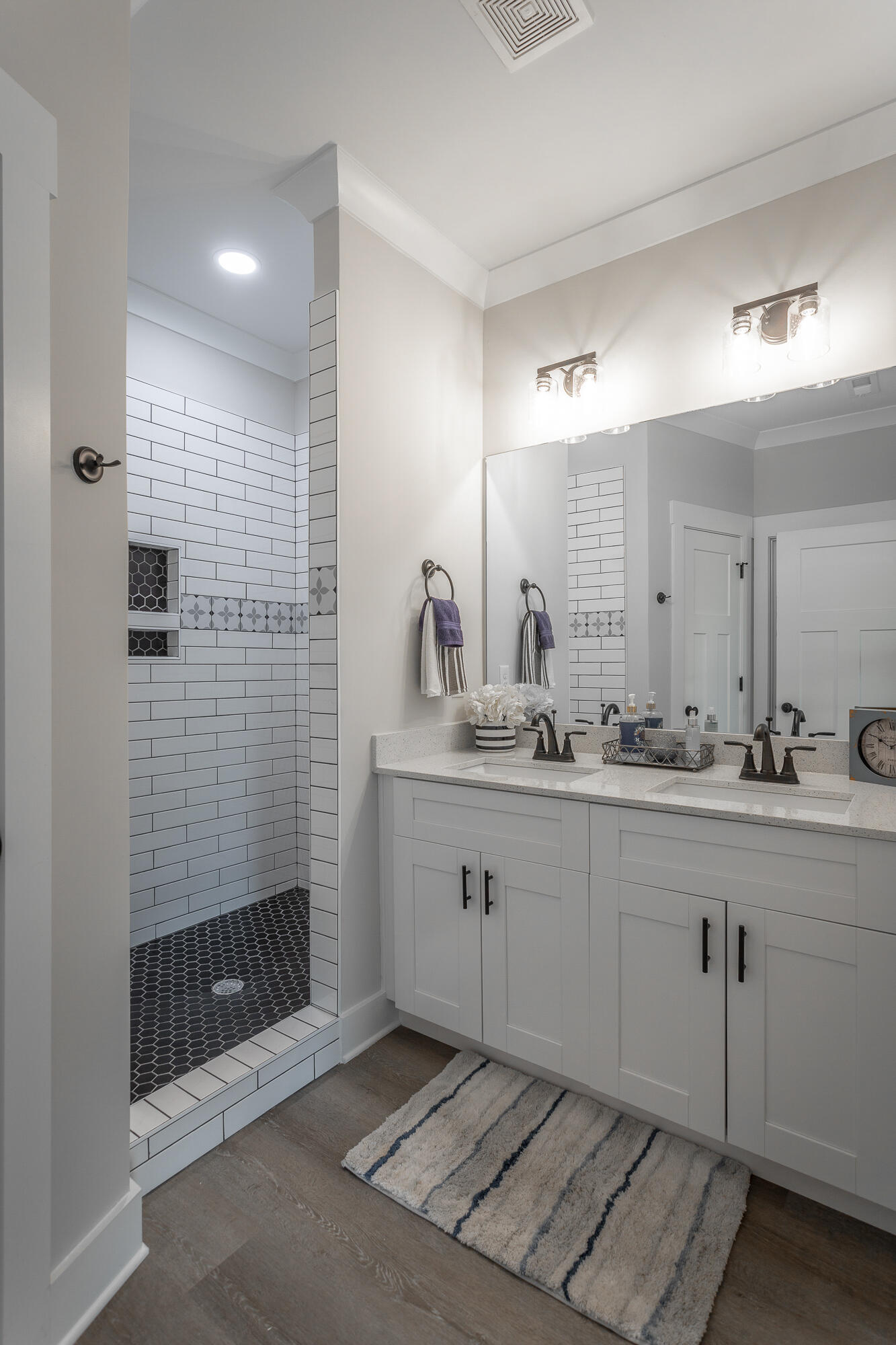 Residential, Chattanooga, Tennessee image 14