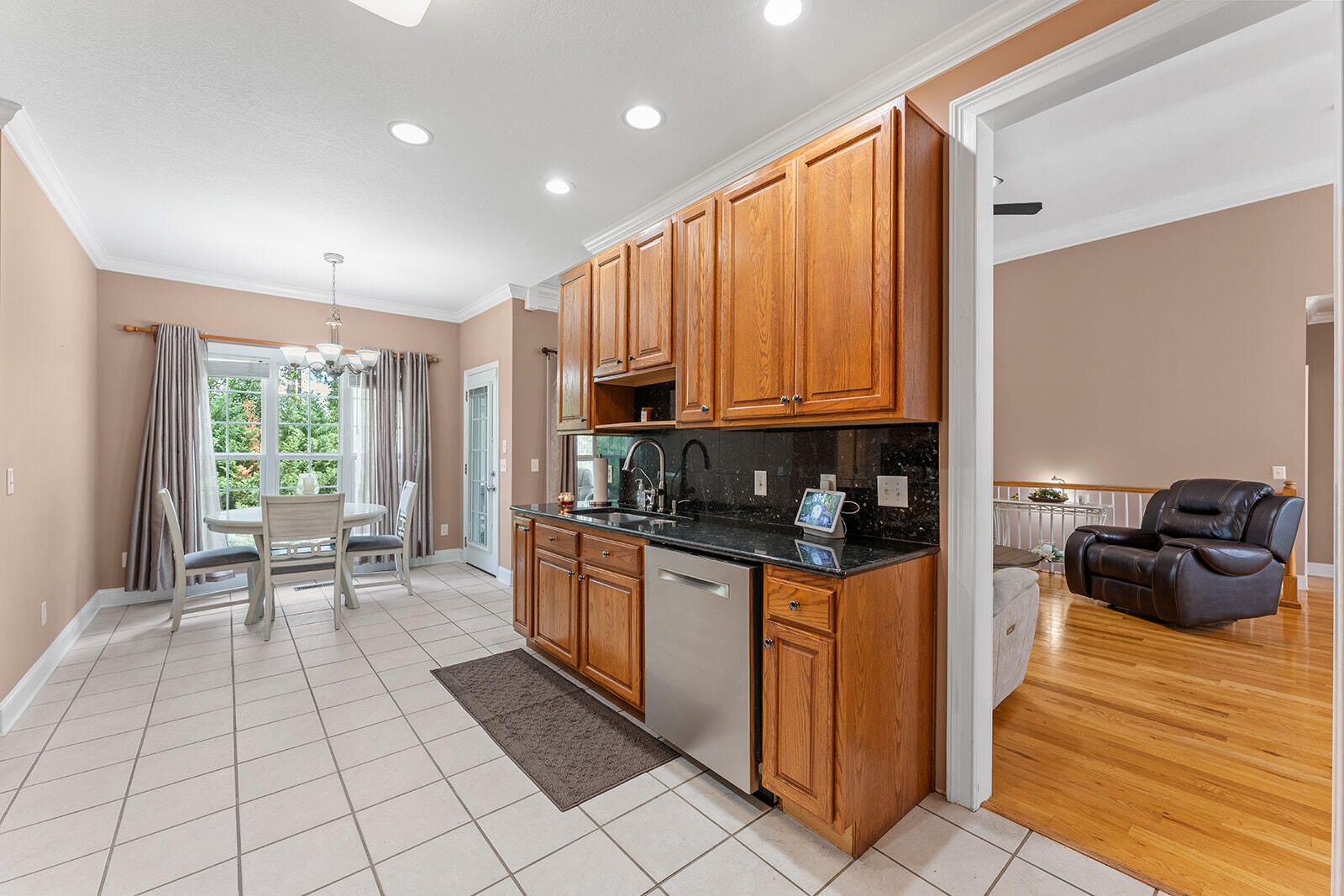 4322 Wellesley Drive, Ooltewah, Tennessee image 13