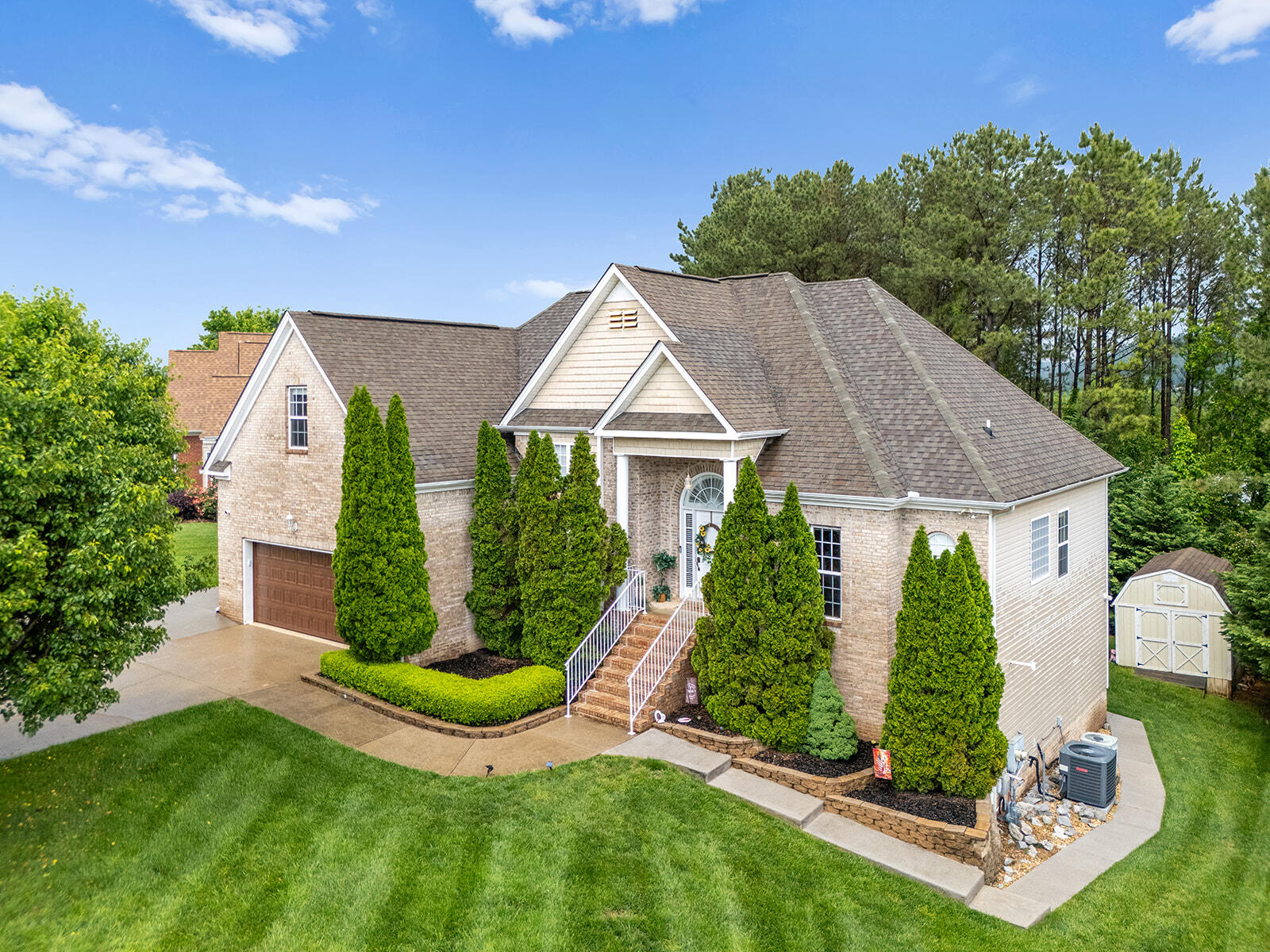 4322 Wellesley Drive, Ooltewah, Tennessee image 1
