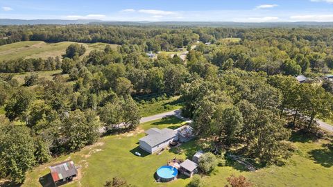 37 Scratch Ankle Road Trenton GA 30752