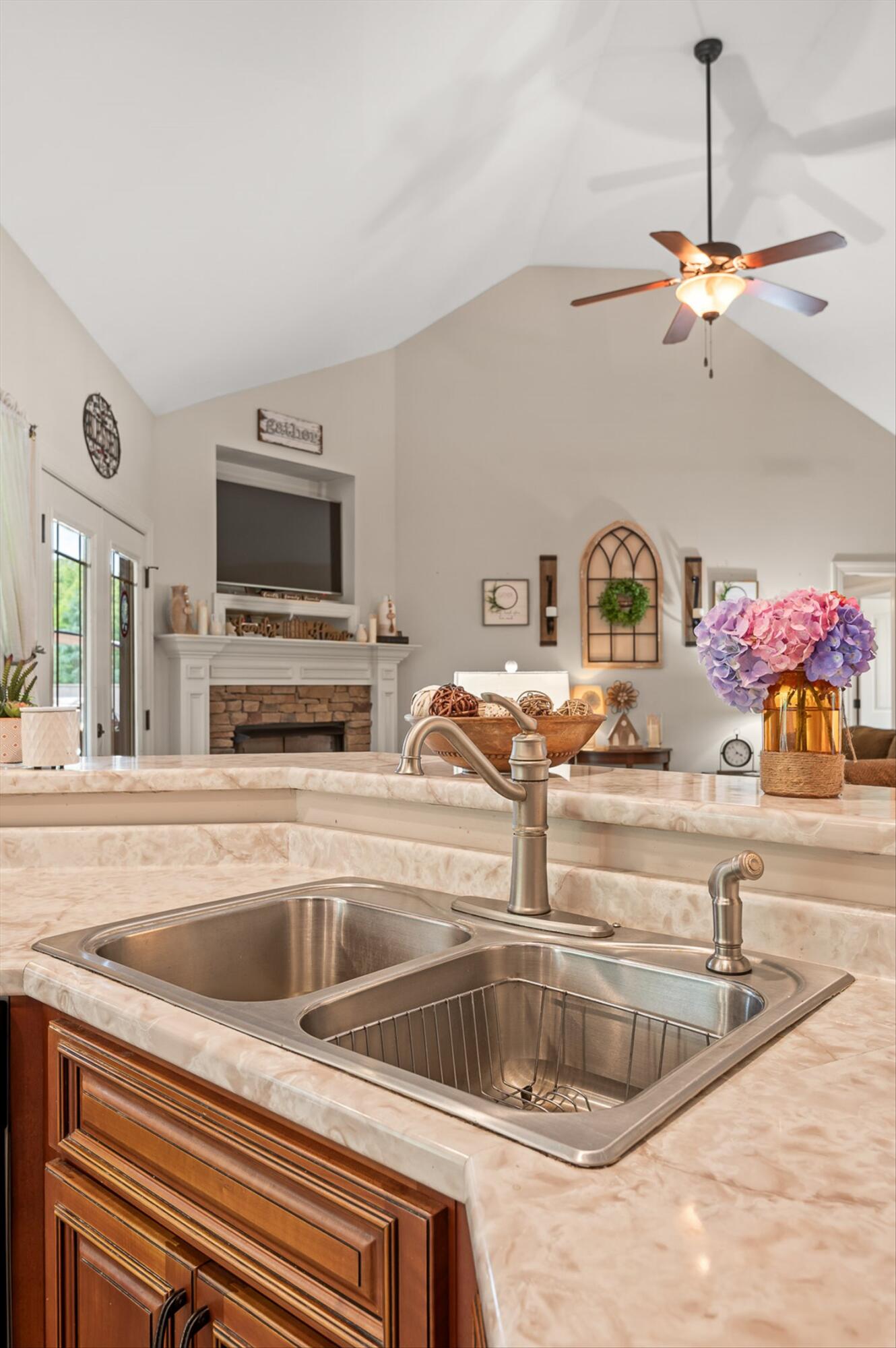 10807 Thatcher Crest Drive, Soddy Daisy, Tennessee image 13