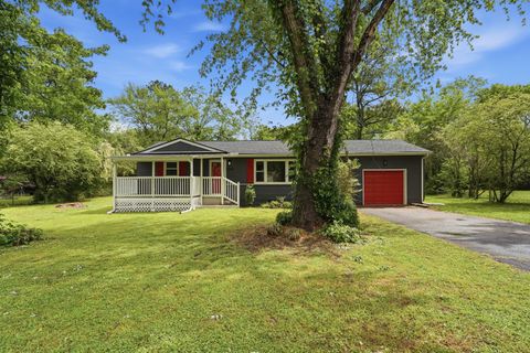 Photo of 7746 Hansley Drive, Chattanooga, TN 37416 (MLS # 1533730)