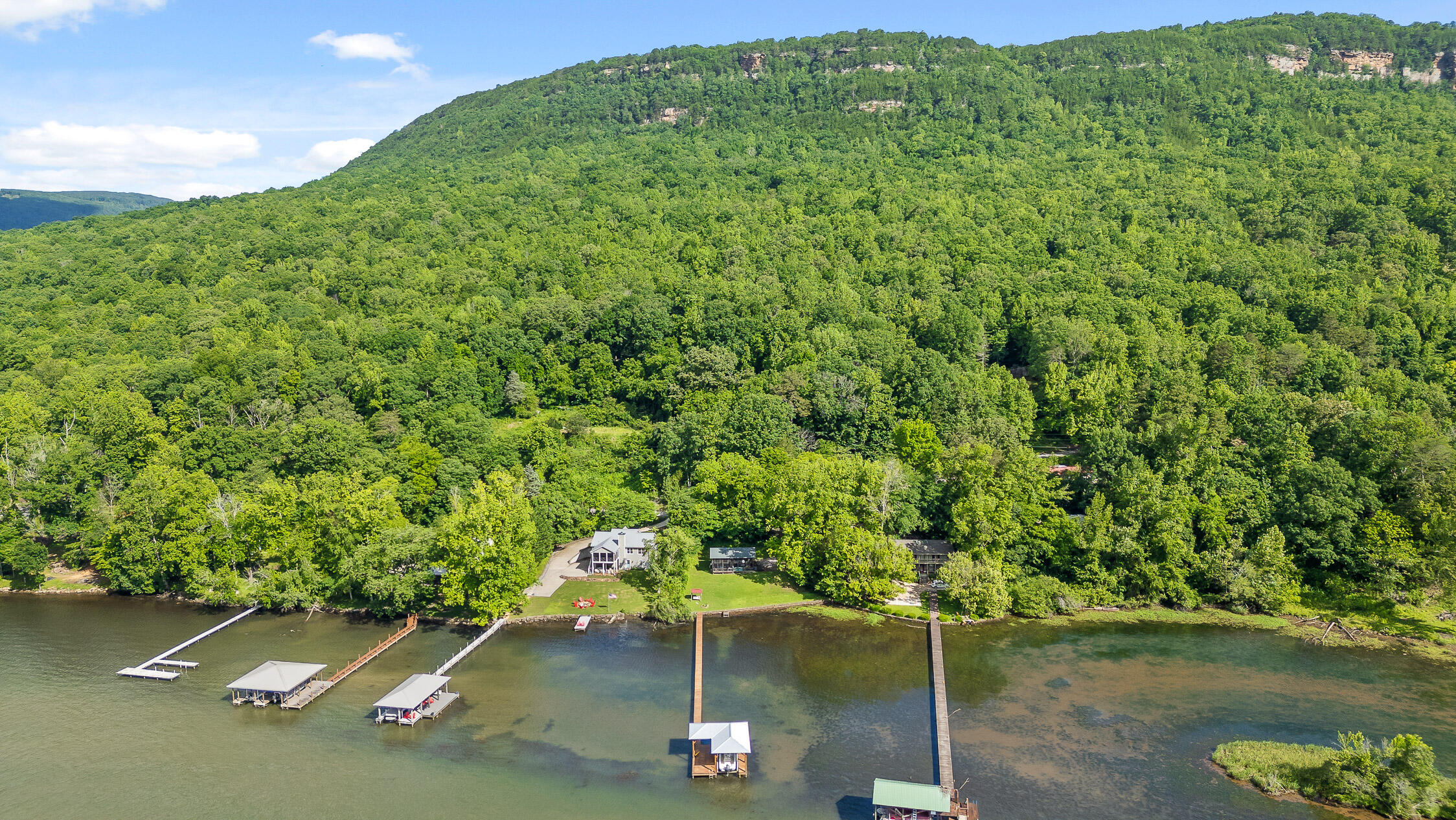 11020 Mullins Cove Road, Whitwell, Tennessee image 3