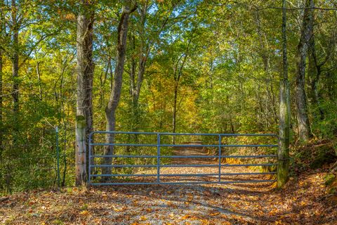 Tiny photo for 6512 Fairview Road, Hixson, TN 37343 (MLS # 1518100)