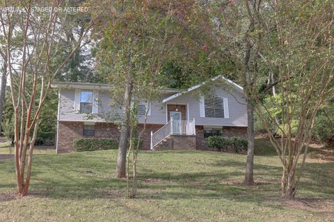 Photo of 7622 Cove Ridge Drive, Hixson, TN 37343 (MLS # 1520854)