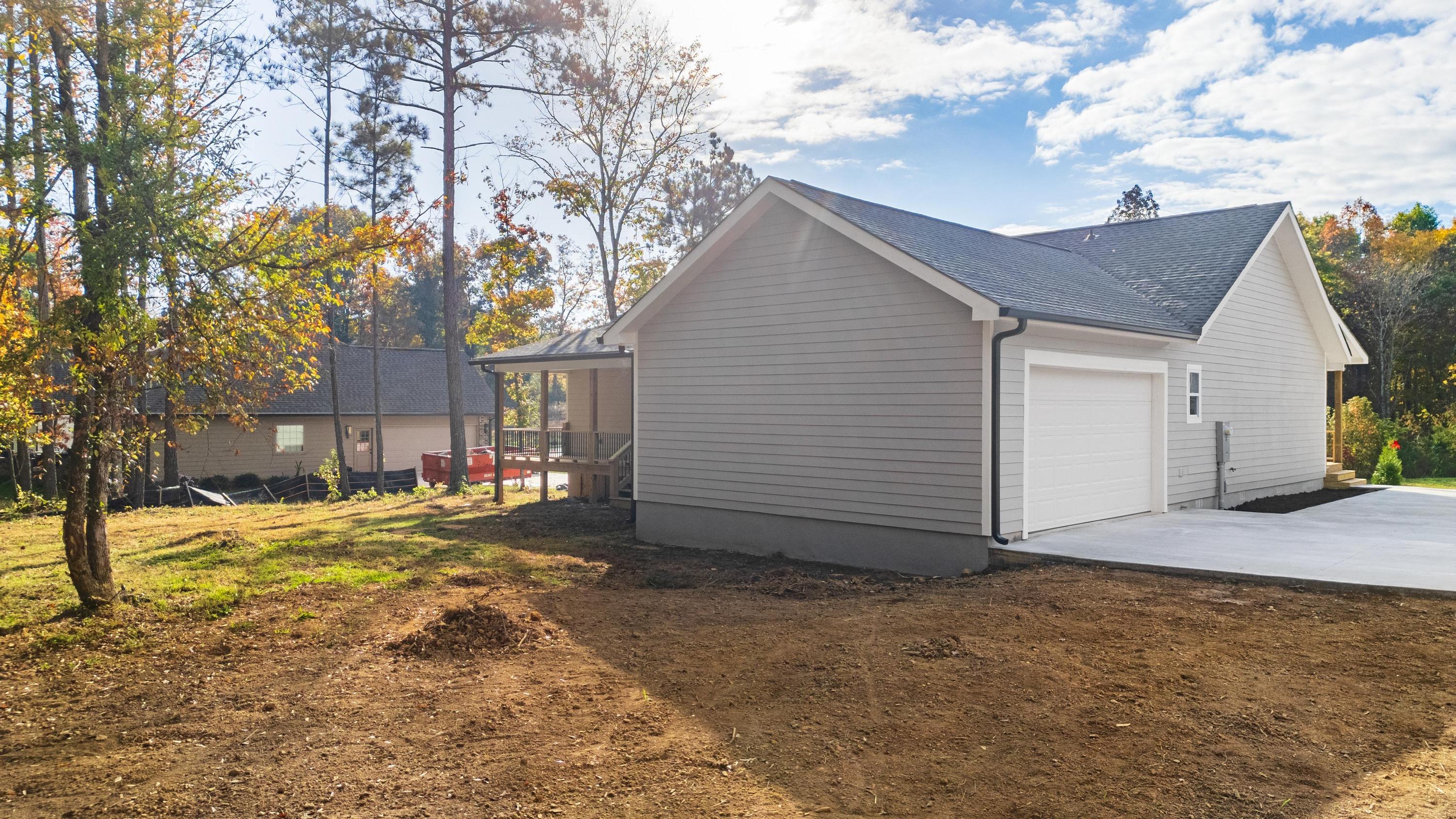 347 Shadows Lawn Drive, Athens, Tennessee image 4