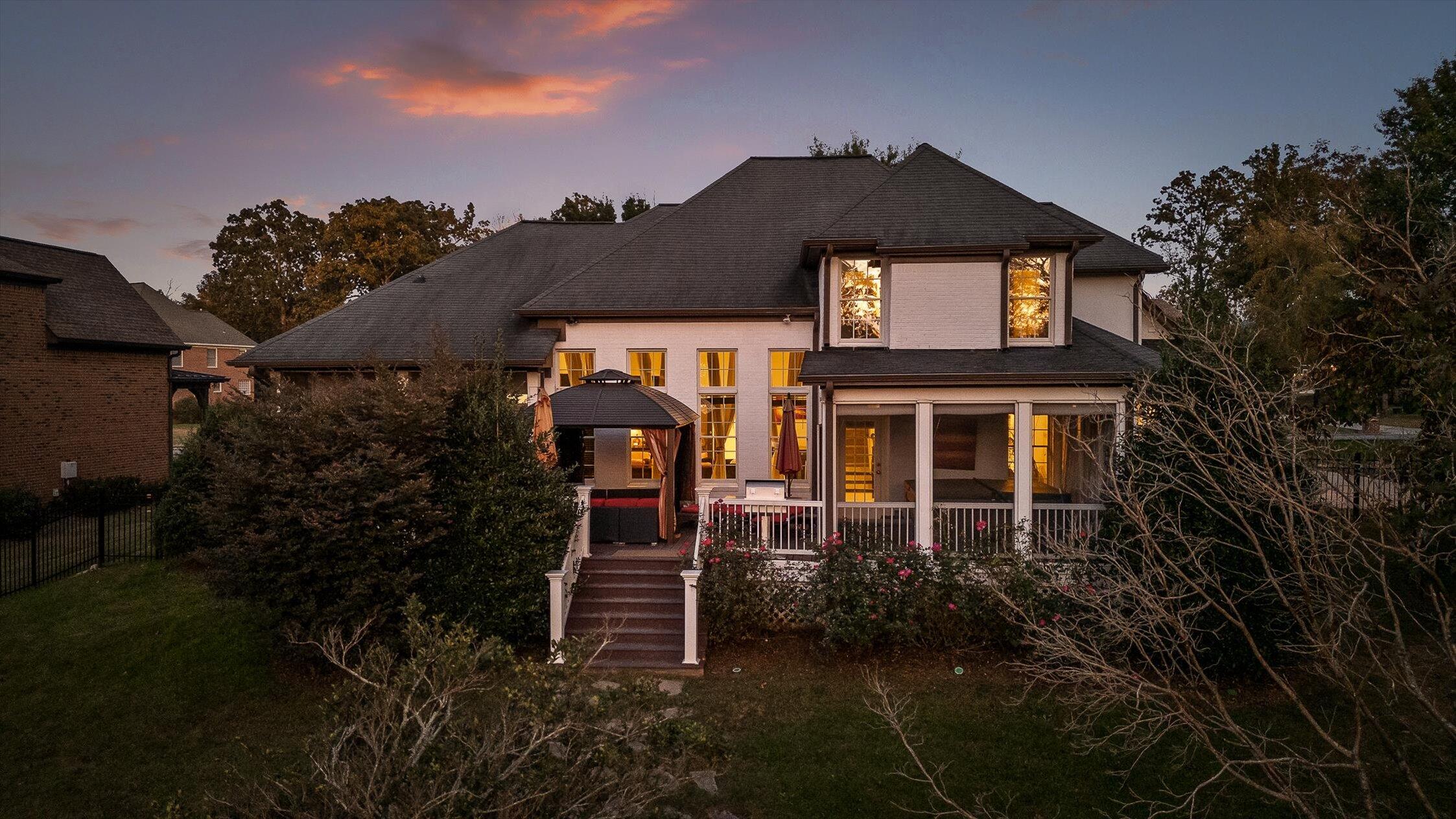 8646 Rambling Rose Drive