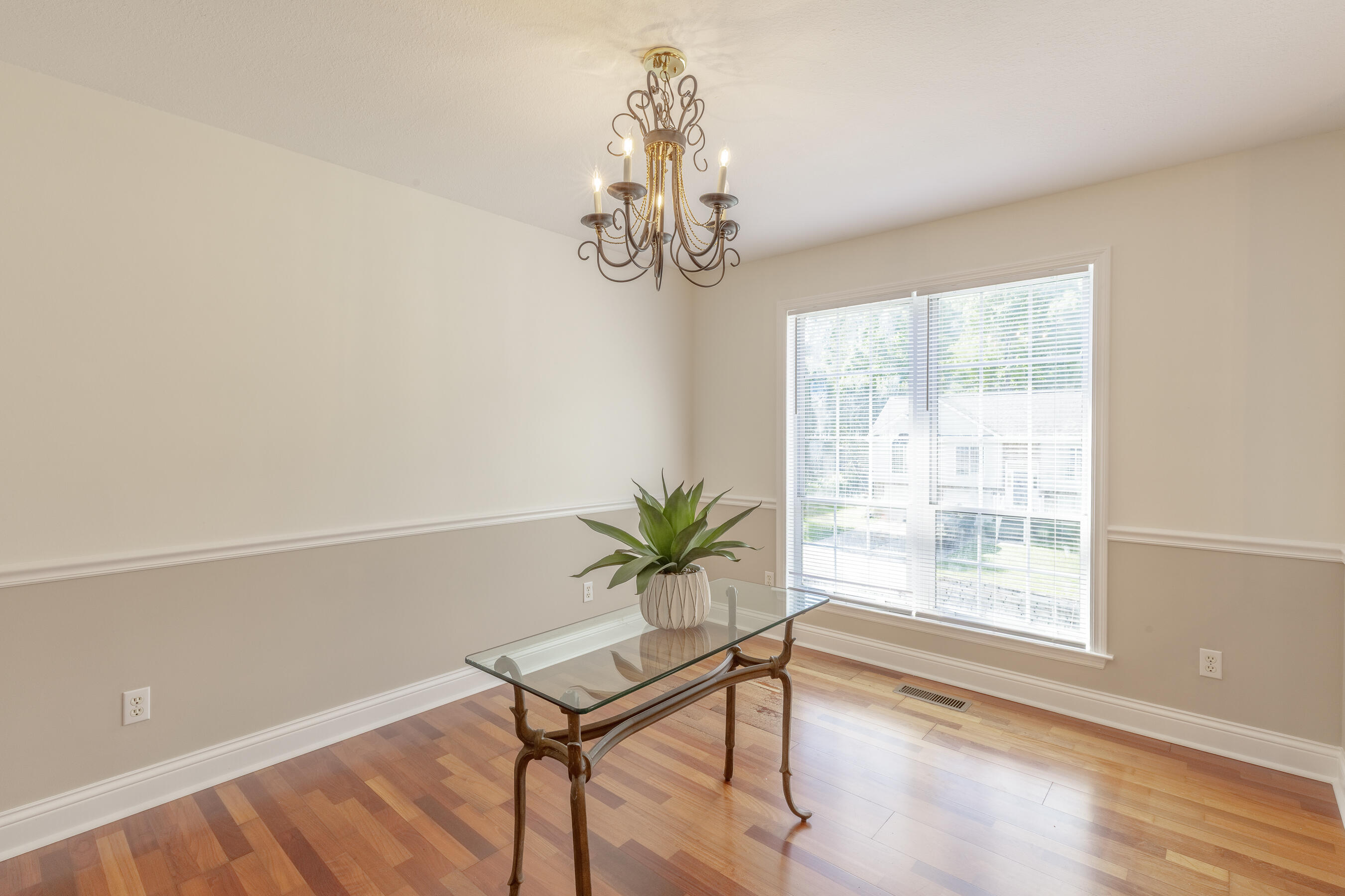 219 Brently Woods Drive, Chattanooga, Tennessee image 5
