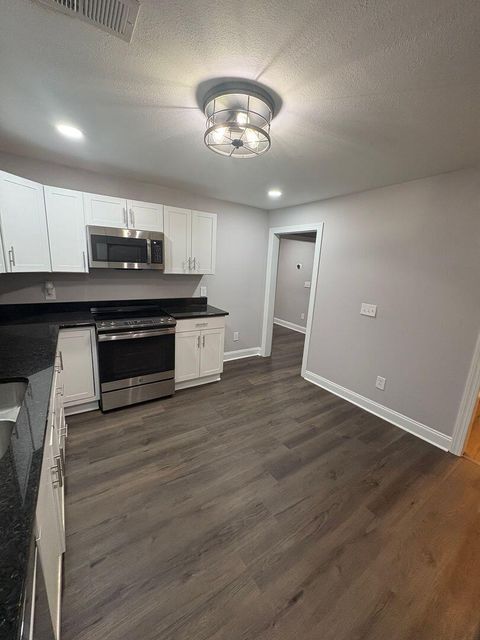 Photo of 8233 Harrison Bay Road, Harrison, TN 37341 (MLS # 1530733)